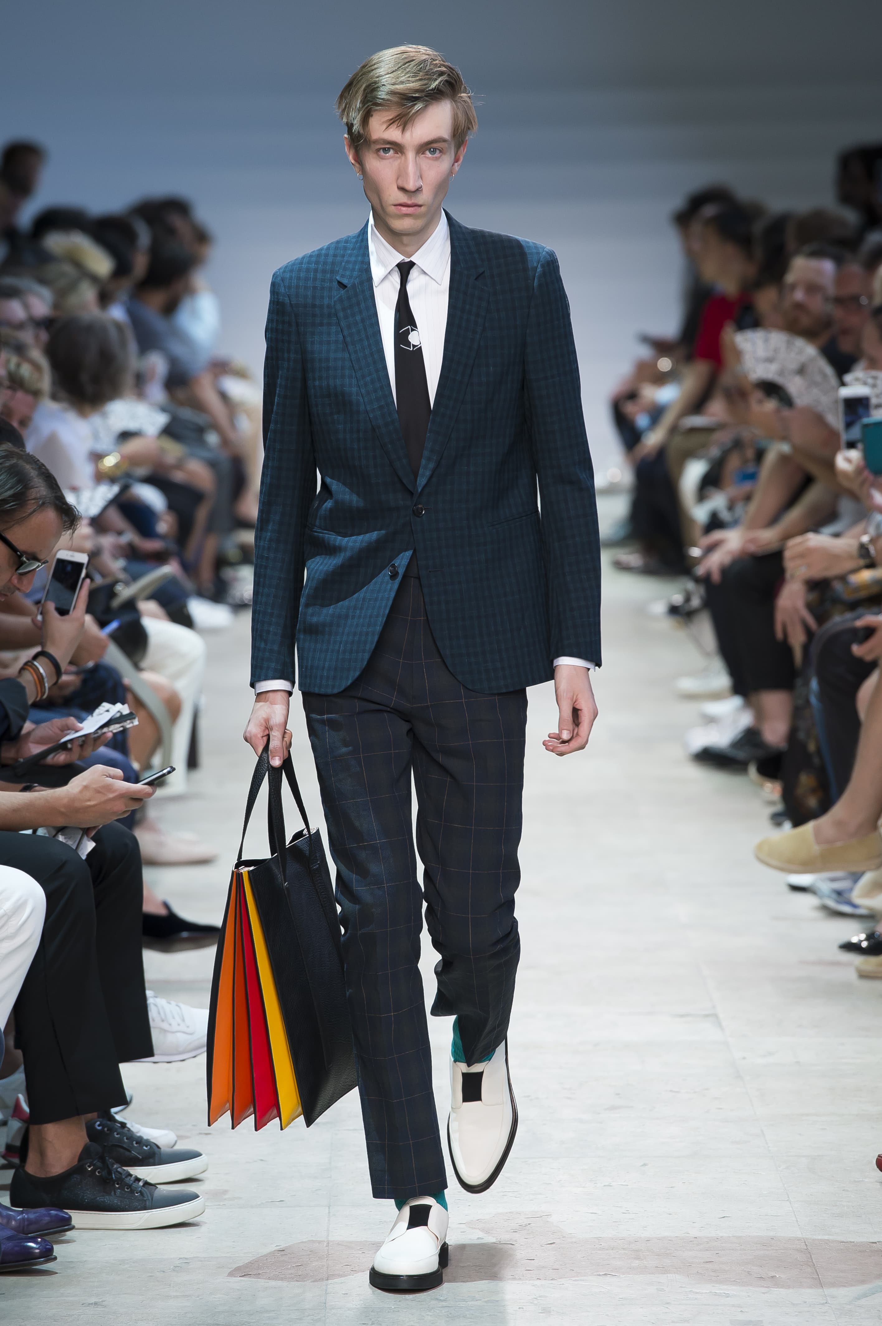 paul_smith_men_ss16-1.jpg