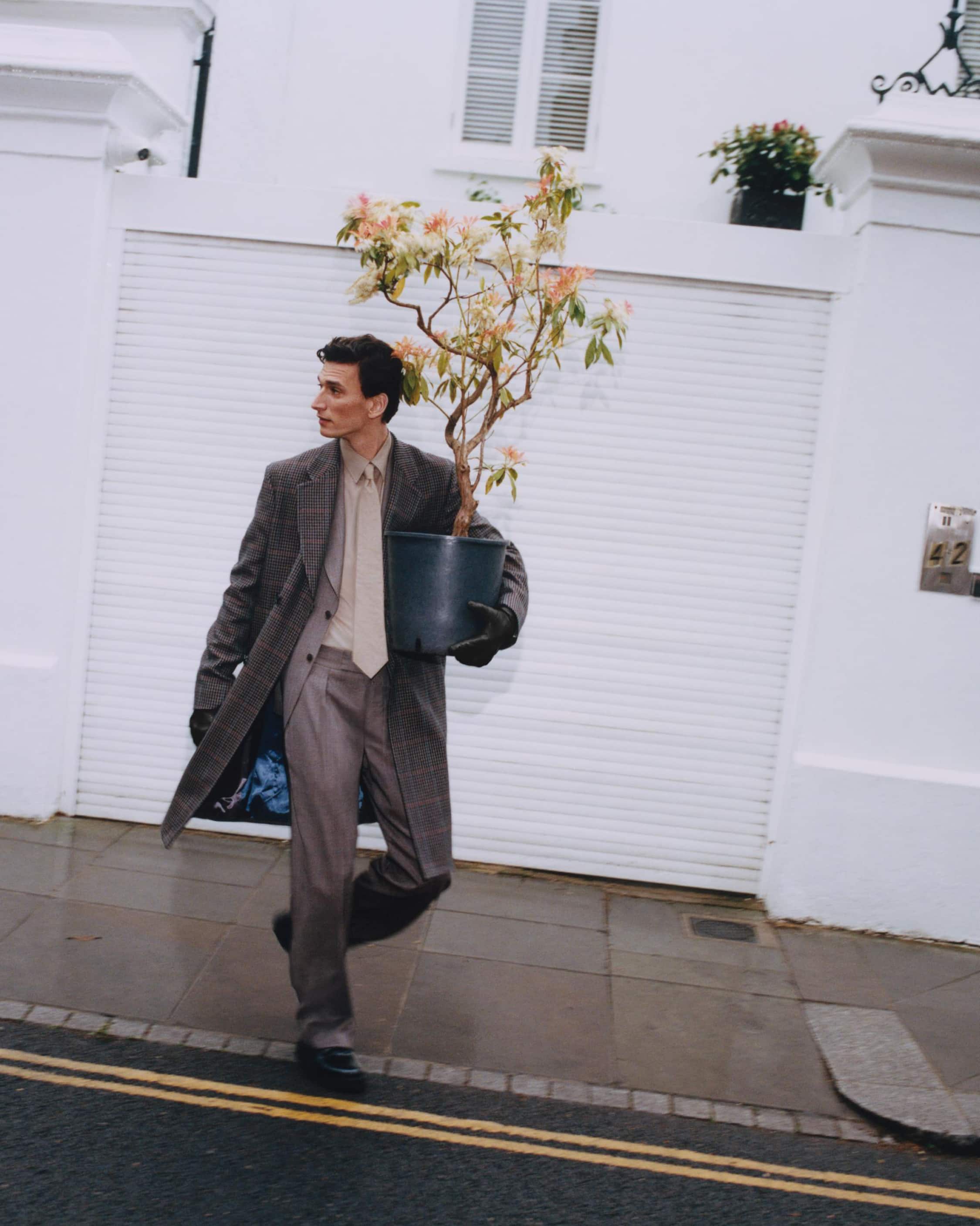 AW25_PAUL_SMITH_CAMPAIGN_4x54.jpg