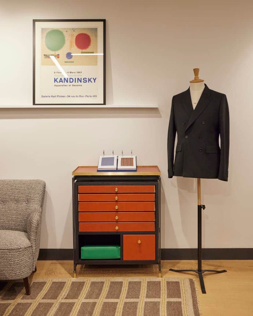 Paul Smith DORMEUIL スーツ裏地メジャー総柄 高級 メンズ