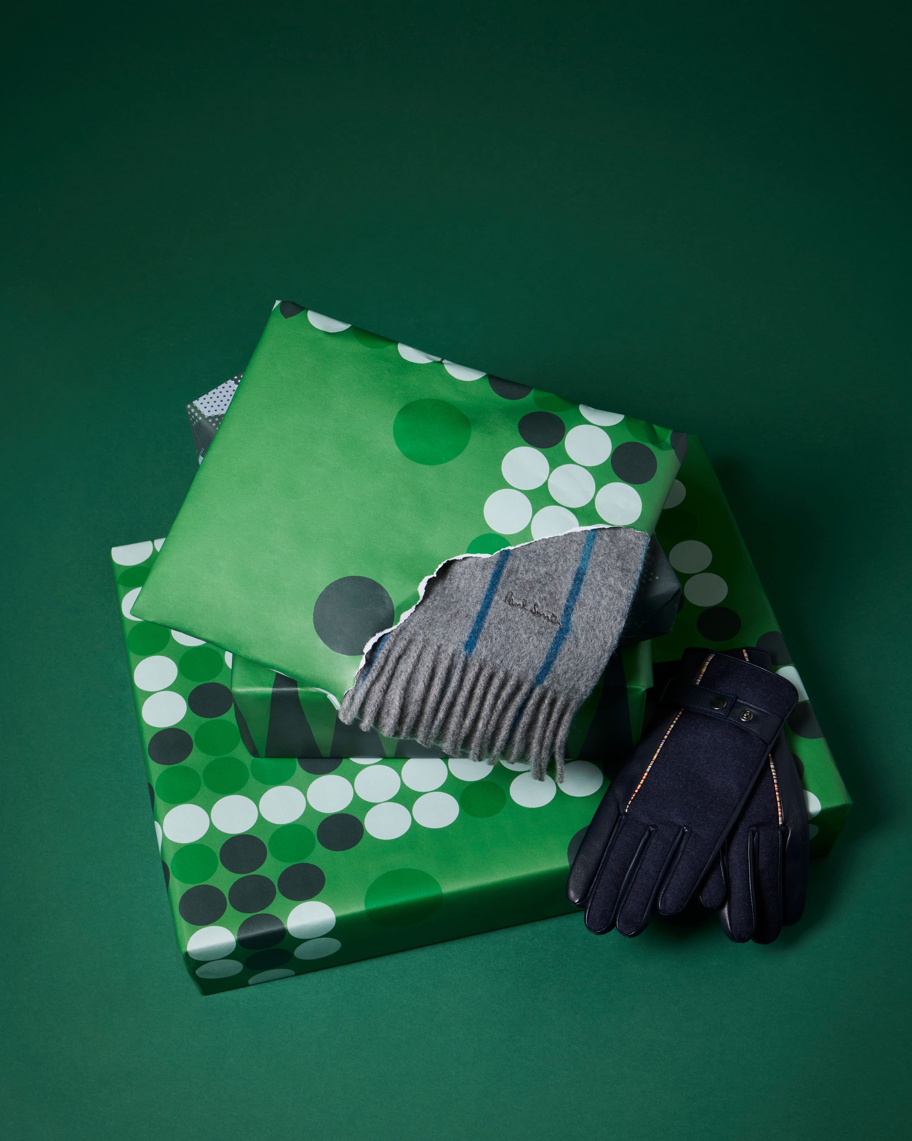 AW25_PAUL_SMITH_CHISTMAS_GIFTS_JAPAN_4x57