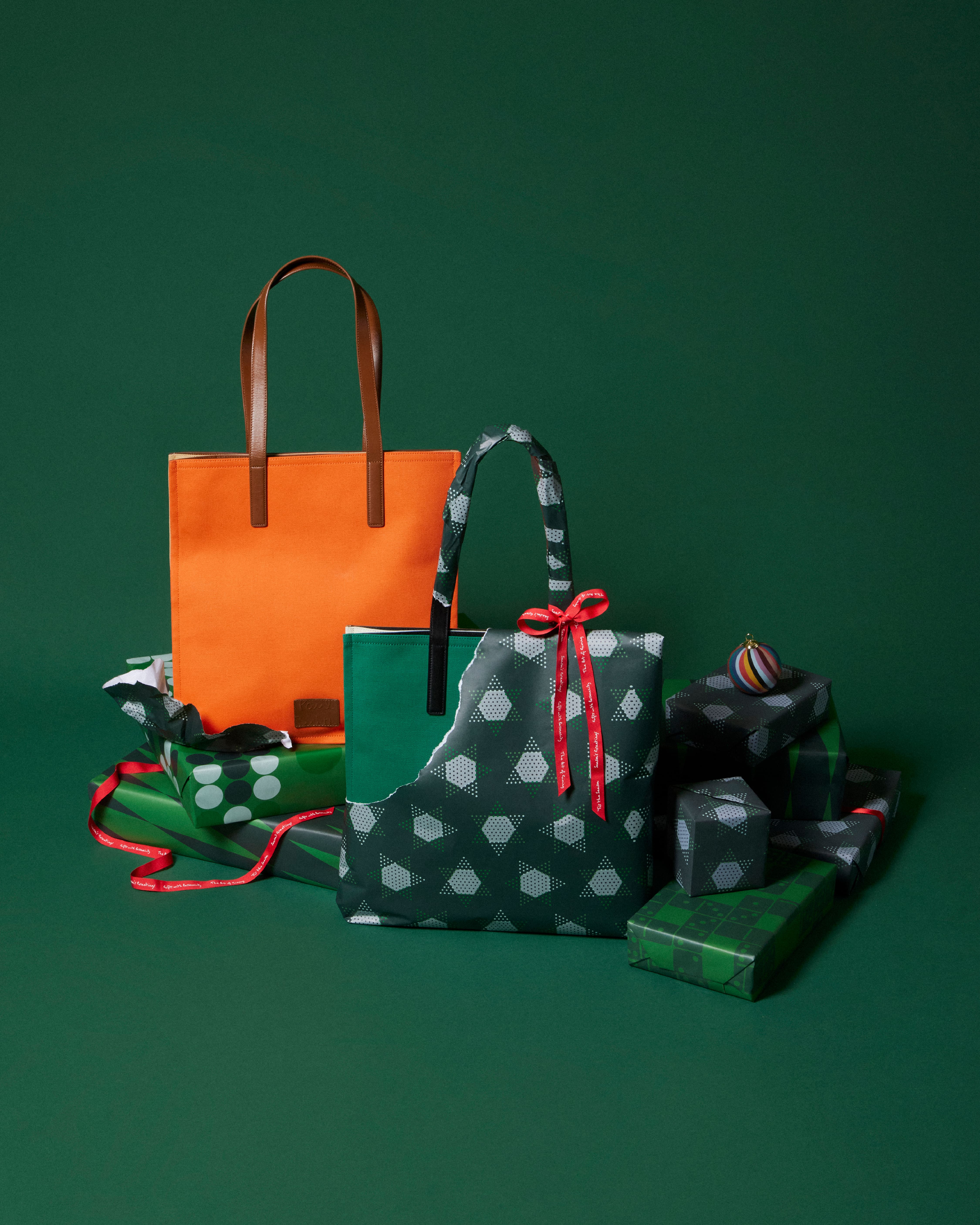 新品 ポールスミス ショルダーバッグ カーキ 緑 メンズ 54a062 新品 ポールスミス ショルダーバッグ カーキ 緑 メンズ 54a062 ポール