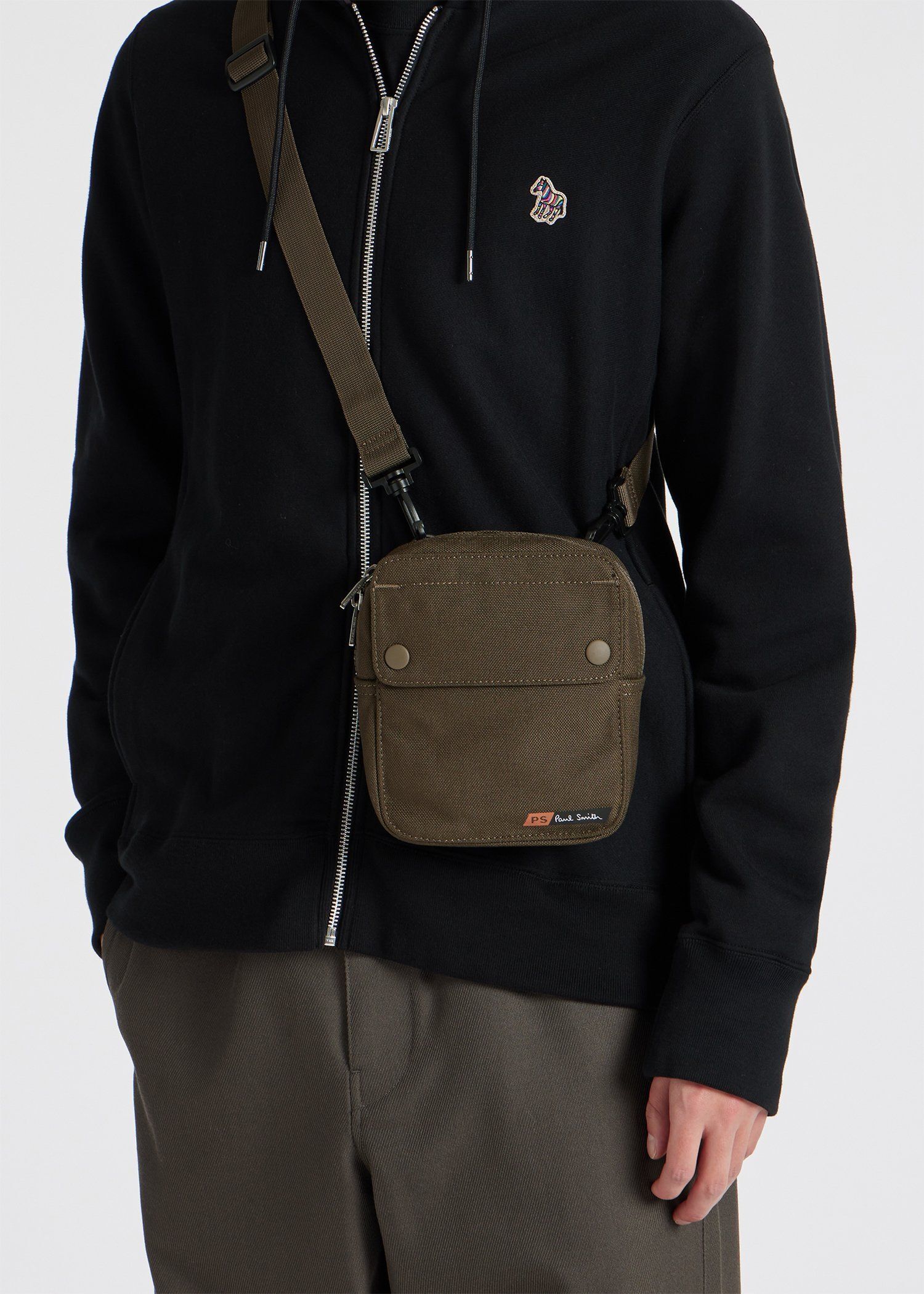 PS Paul Smith ユーティリティー ミニショルダーバッグ（カーキ） ｜ポール・スミス