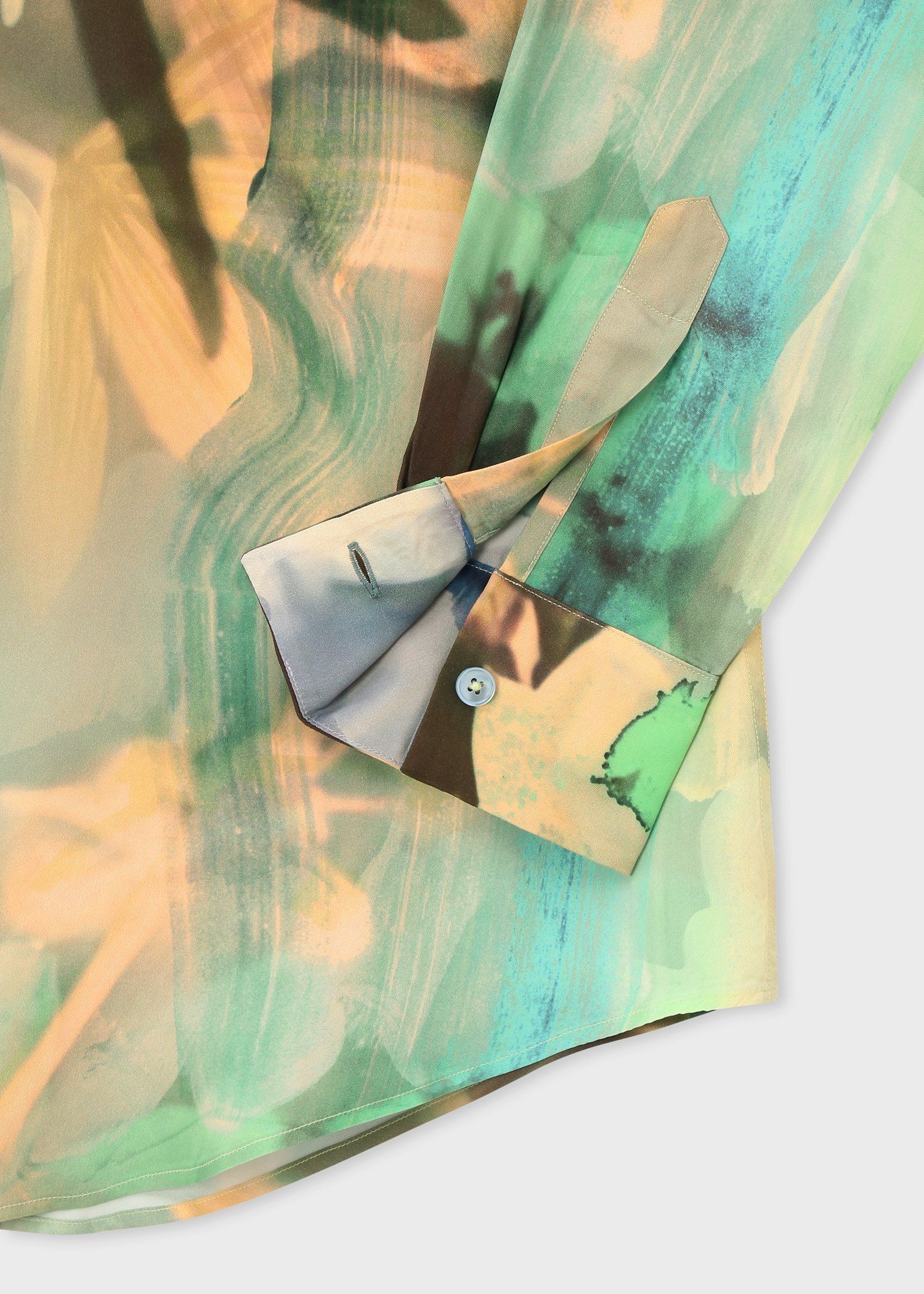 "Painted Photograph" シャツ
