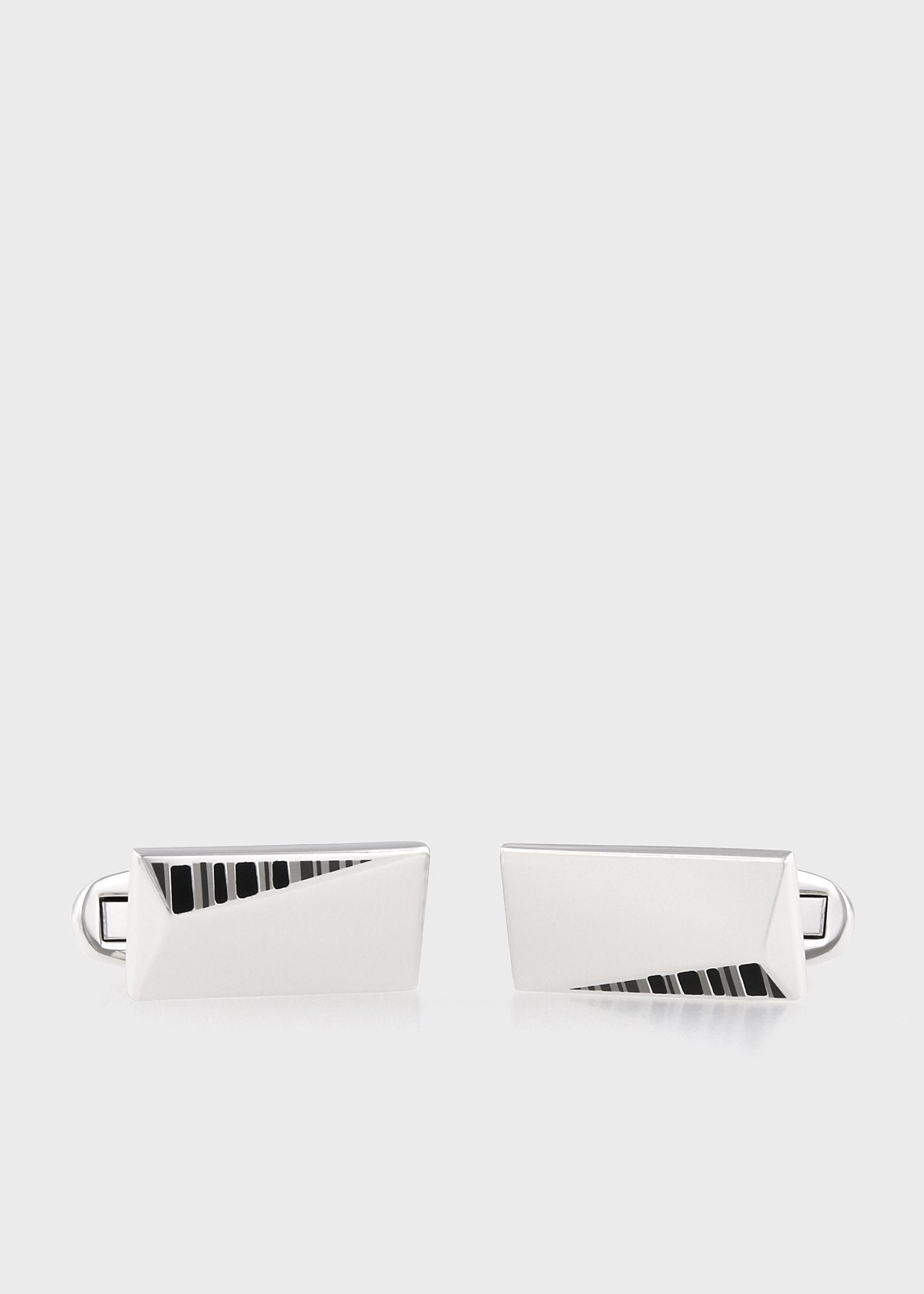 "Diagonal Shadow Stripe" カフス