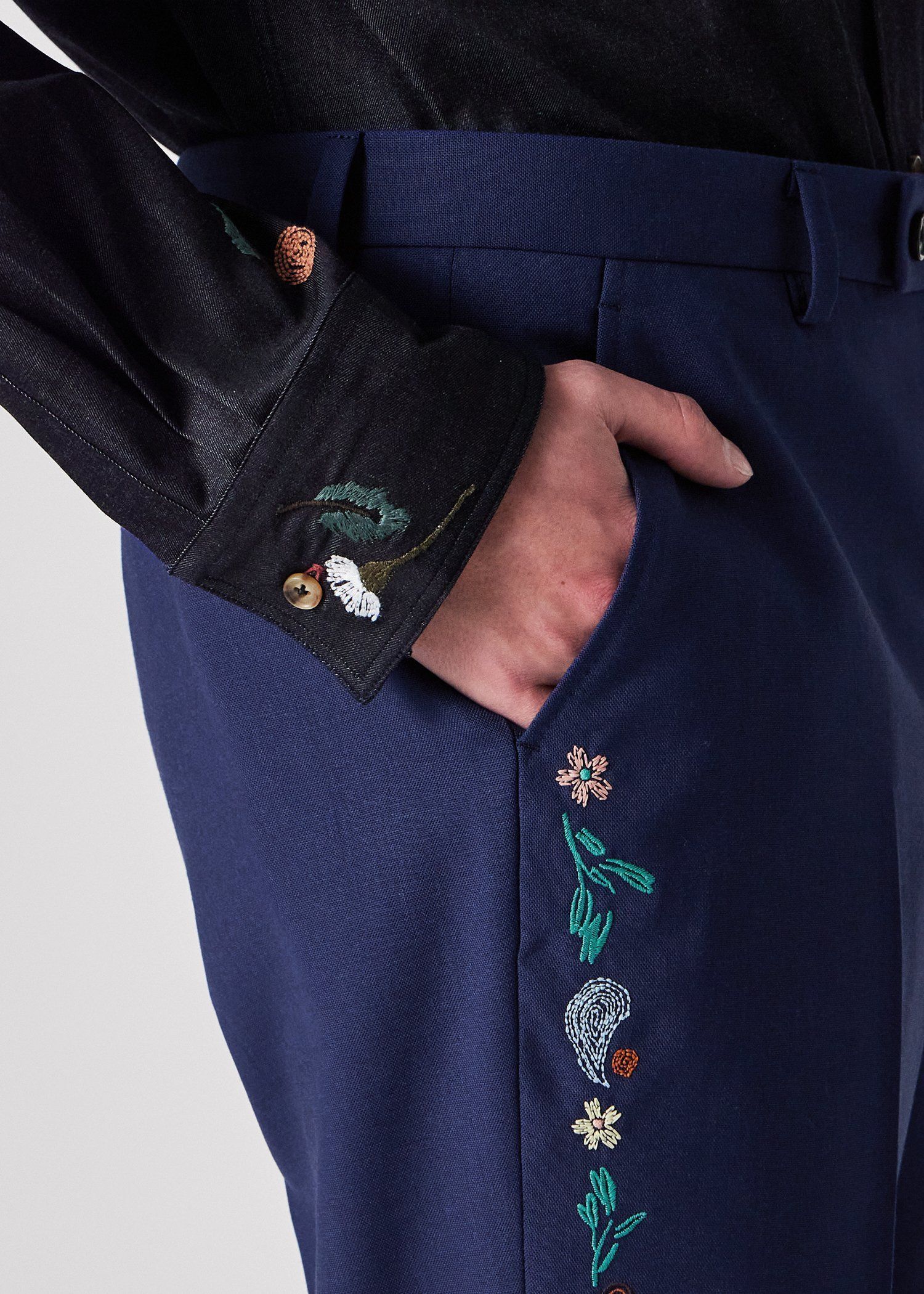 ウールホップサック エンブロイダリー テーパード トラウザーズ