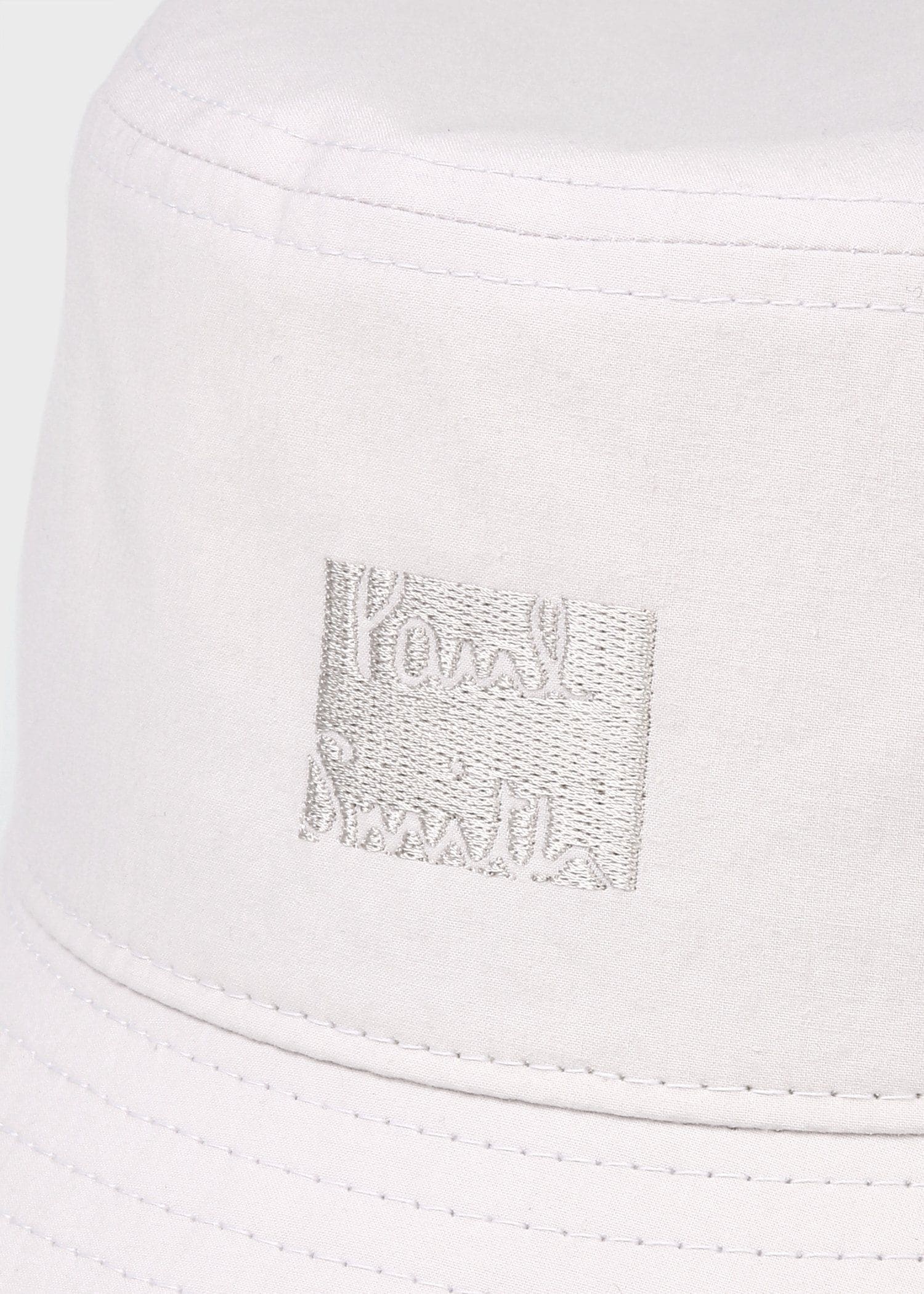 ウィメンズ "Cropped Logo" バケットハット