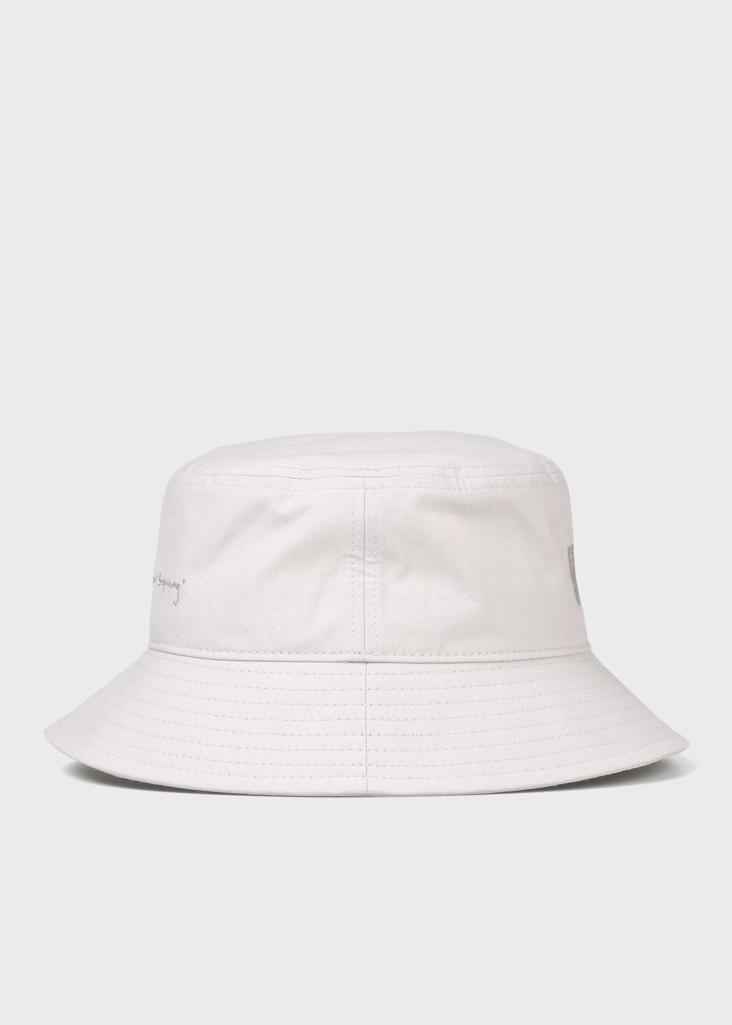 ウィメンズ "Cropped Logo" バケットハット