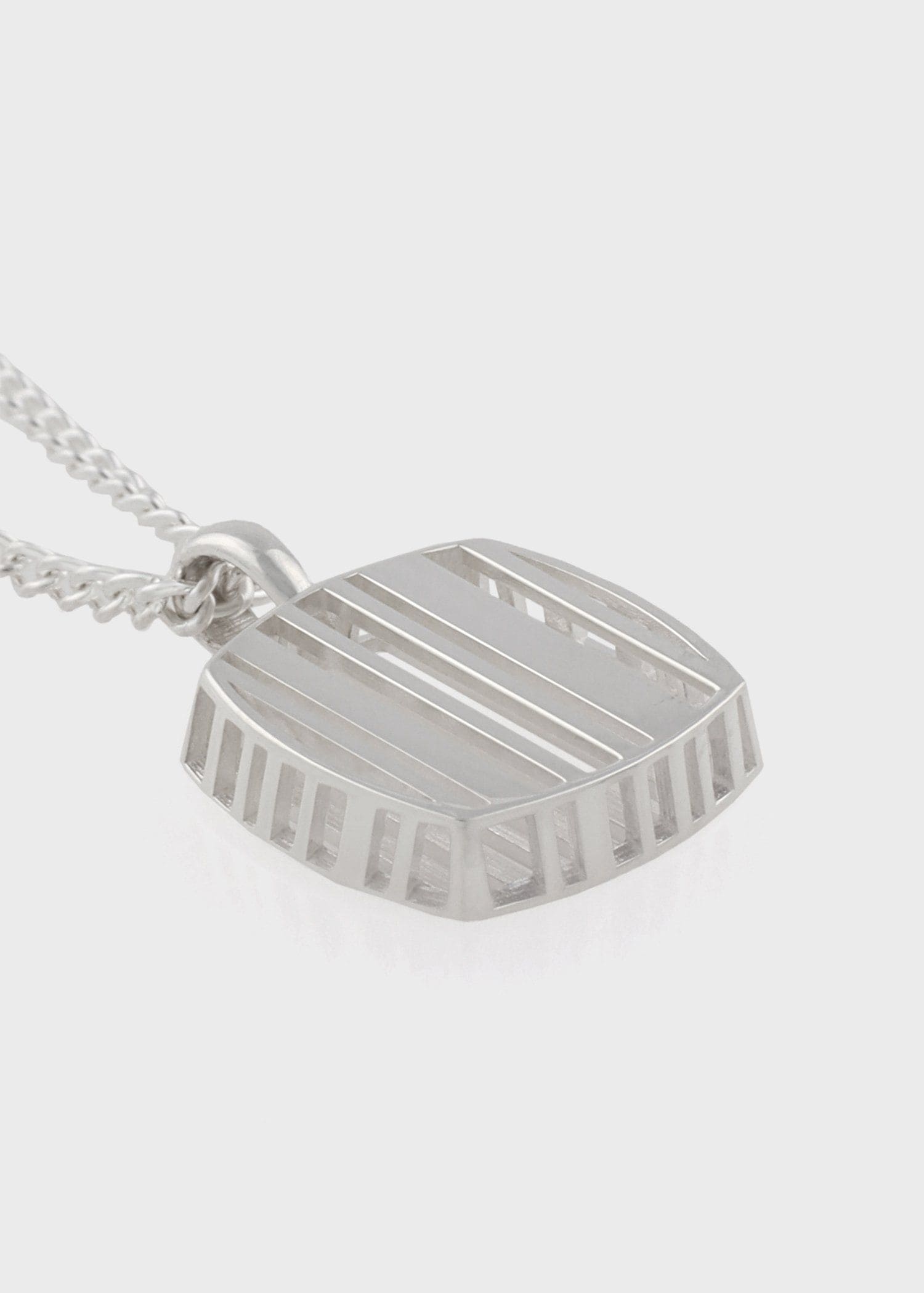 "3D Stripe" ネックレス