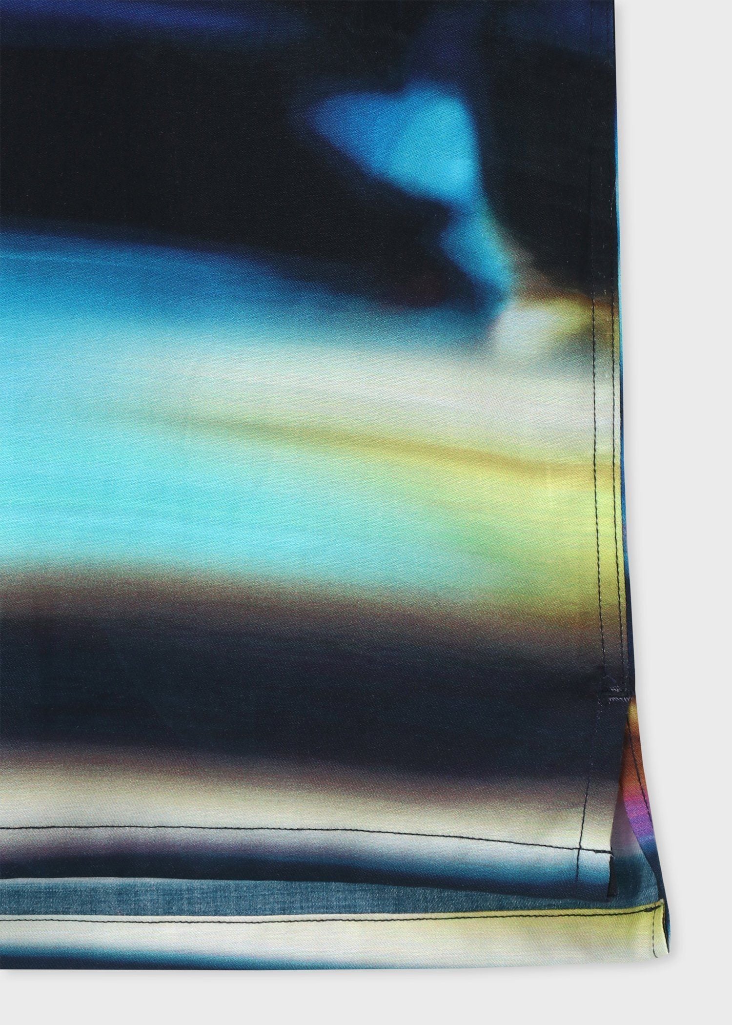"Motion Blur" オープンカラーシャツ