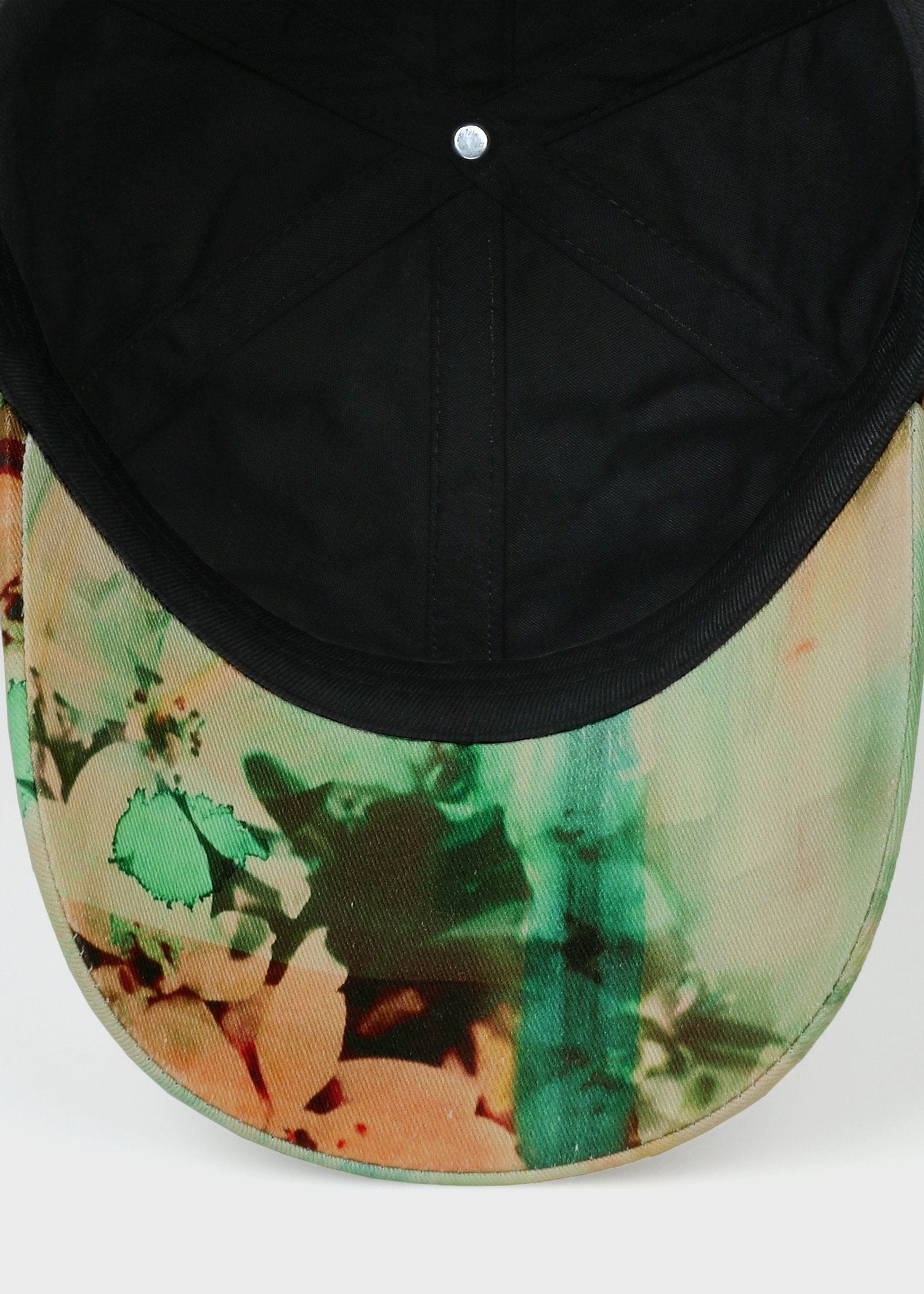 "Painted Photograph" キャップ