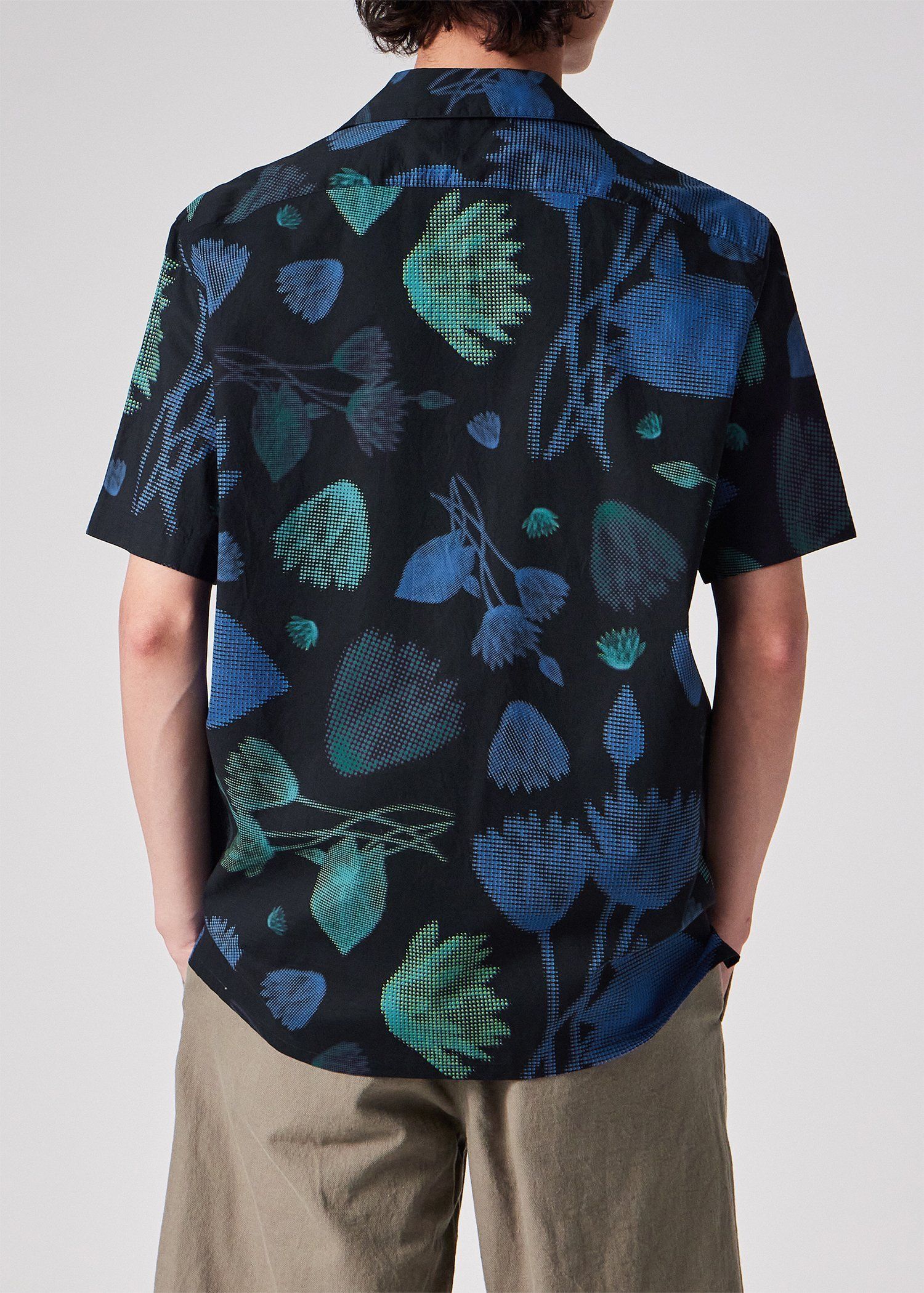 "Half Tone Floral" オープンカラーシャツ