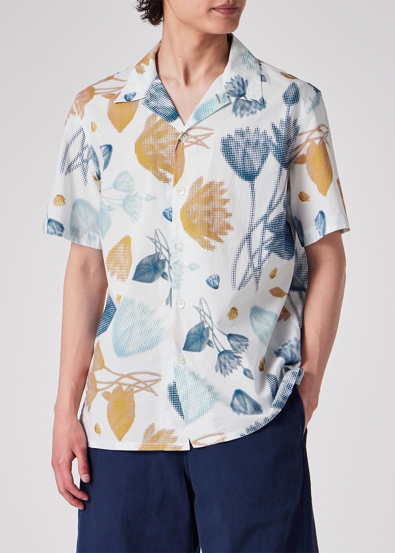 "Half Tone Floral" オープンカラーシャツ