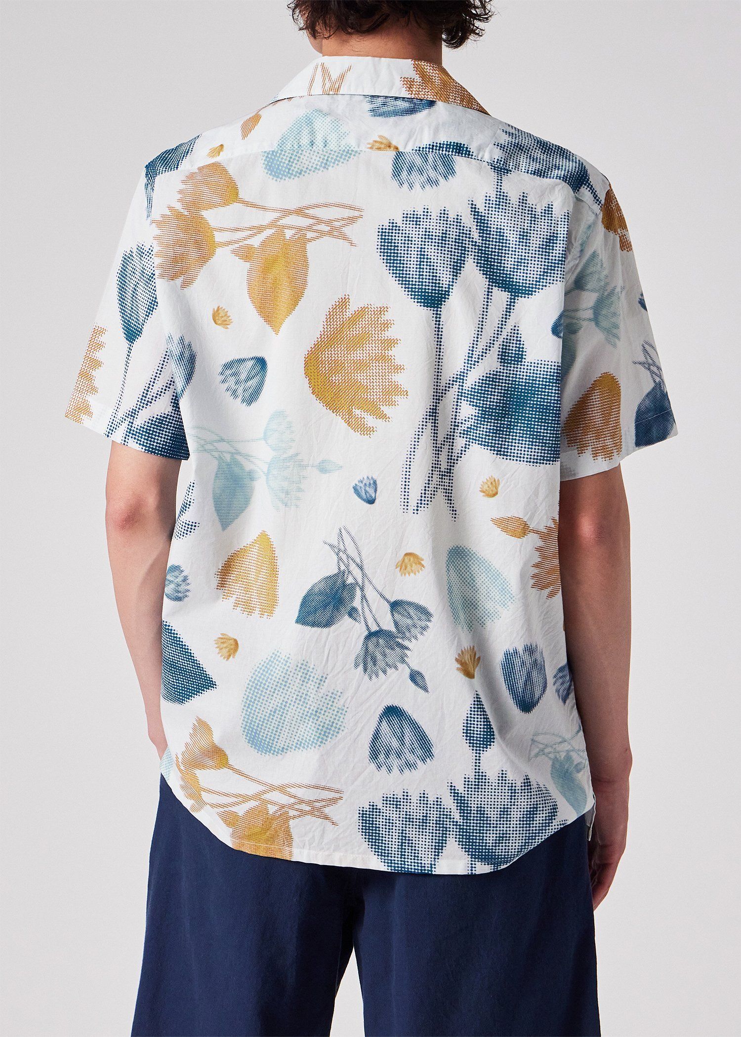 "Half Tone Floral" オープンカラーシャツ