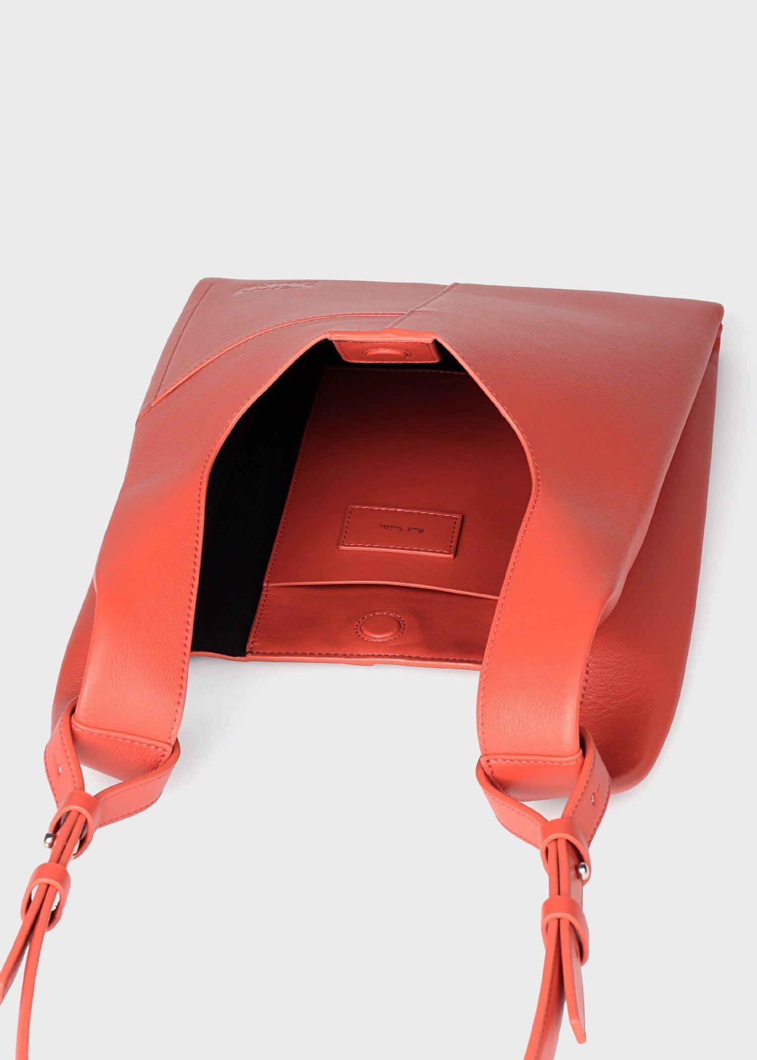 スラウチーレザー AW25 2WAY トートバッグ