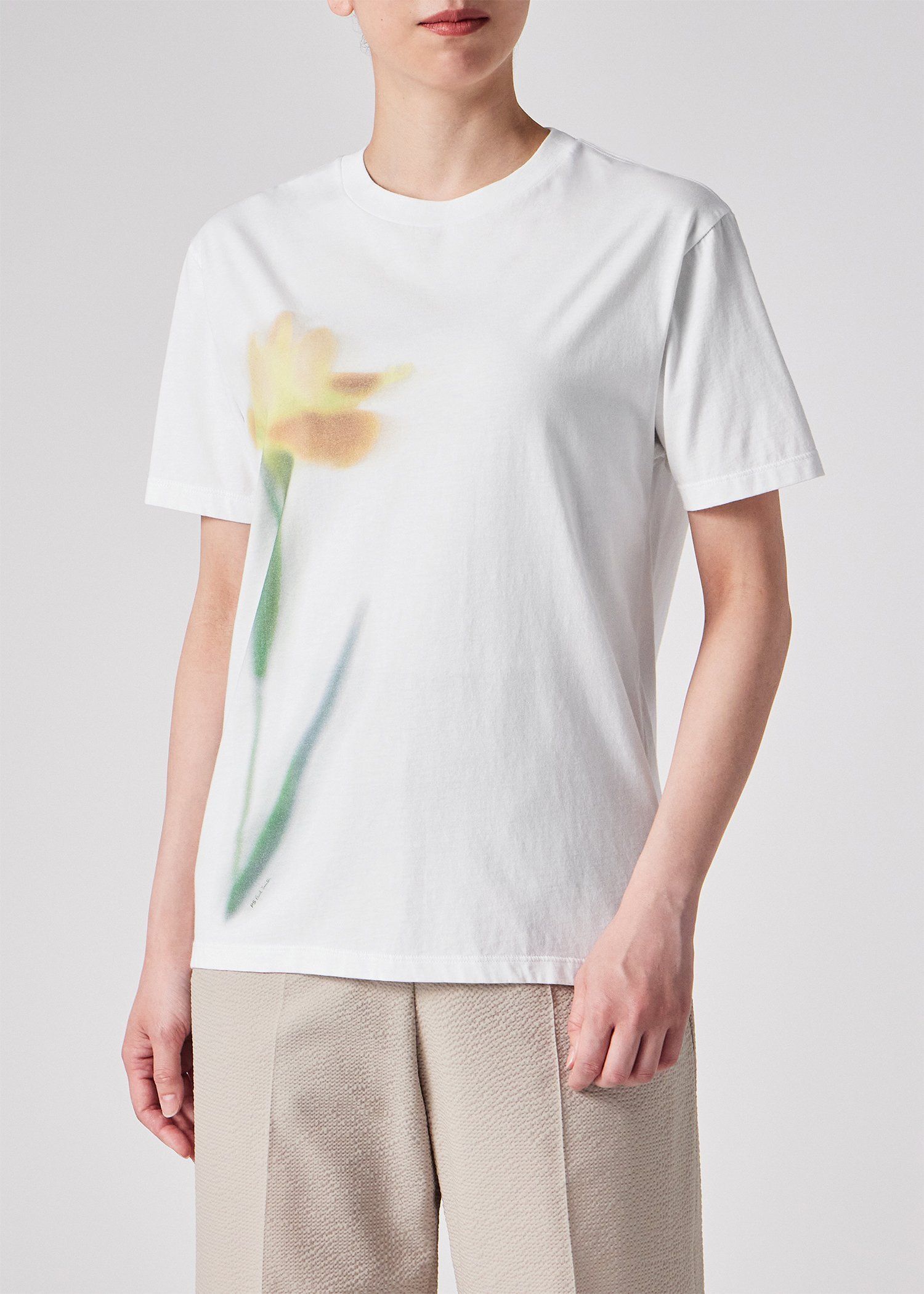 ウィメンズ "Blurred Flower Stem" 半袖Tシャツ