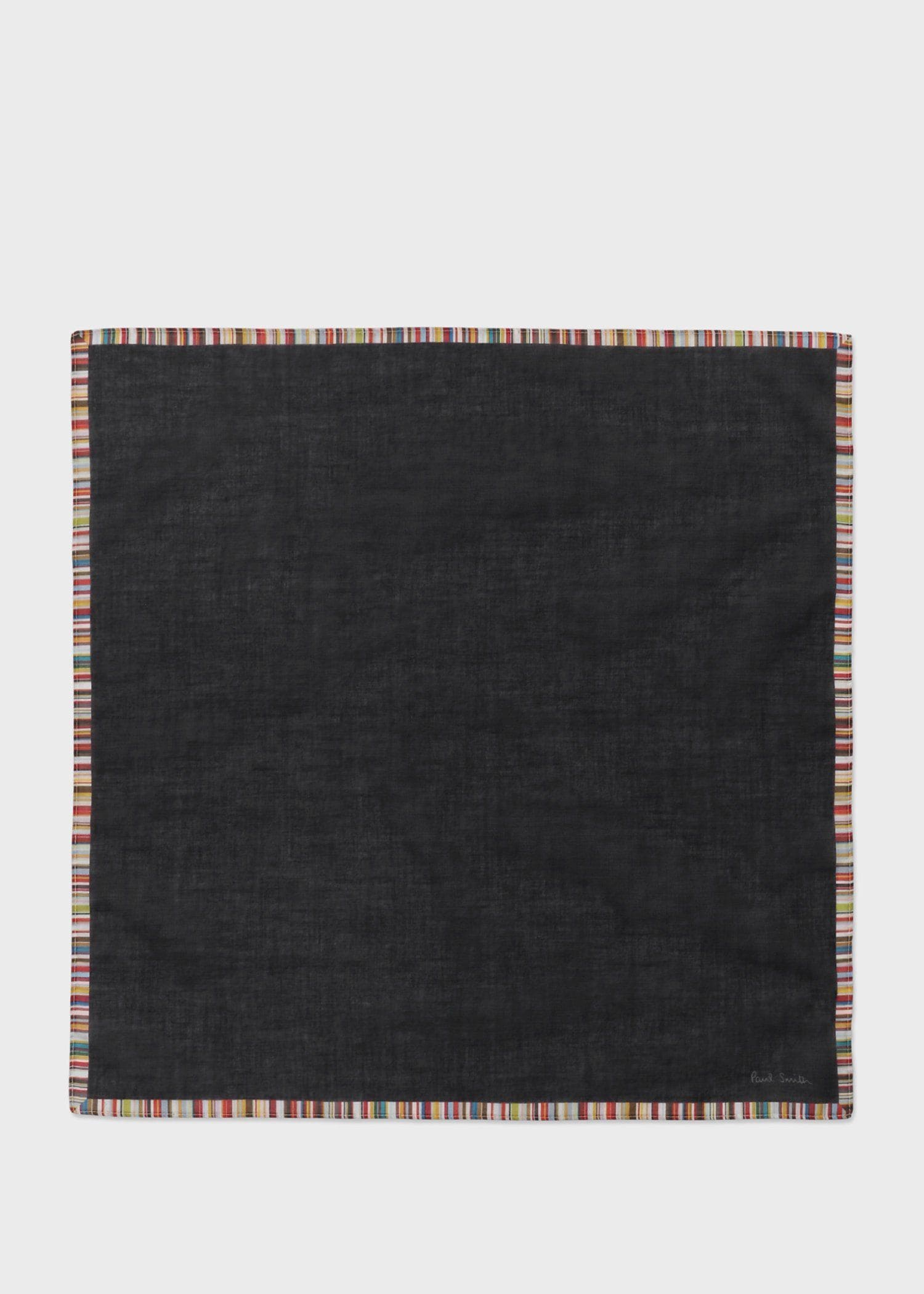 "Signature Stripe" エッジ ハンカチ