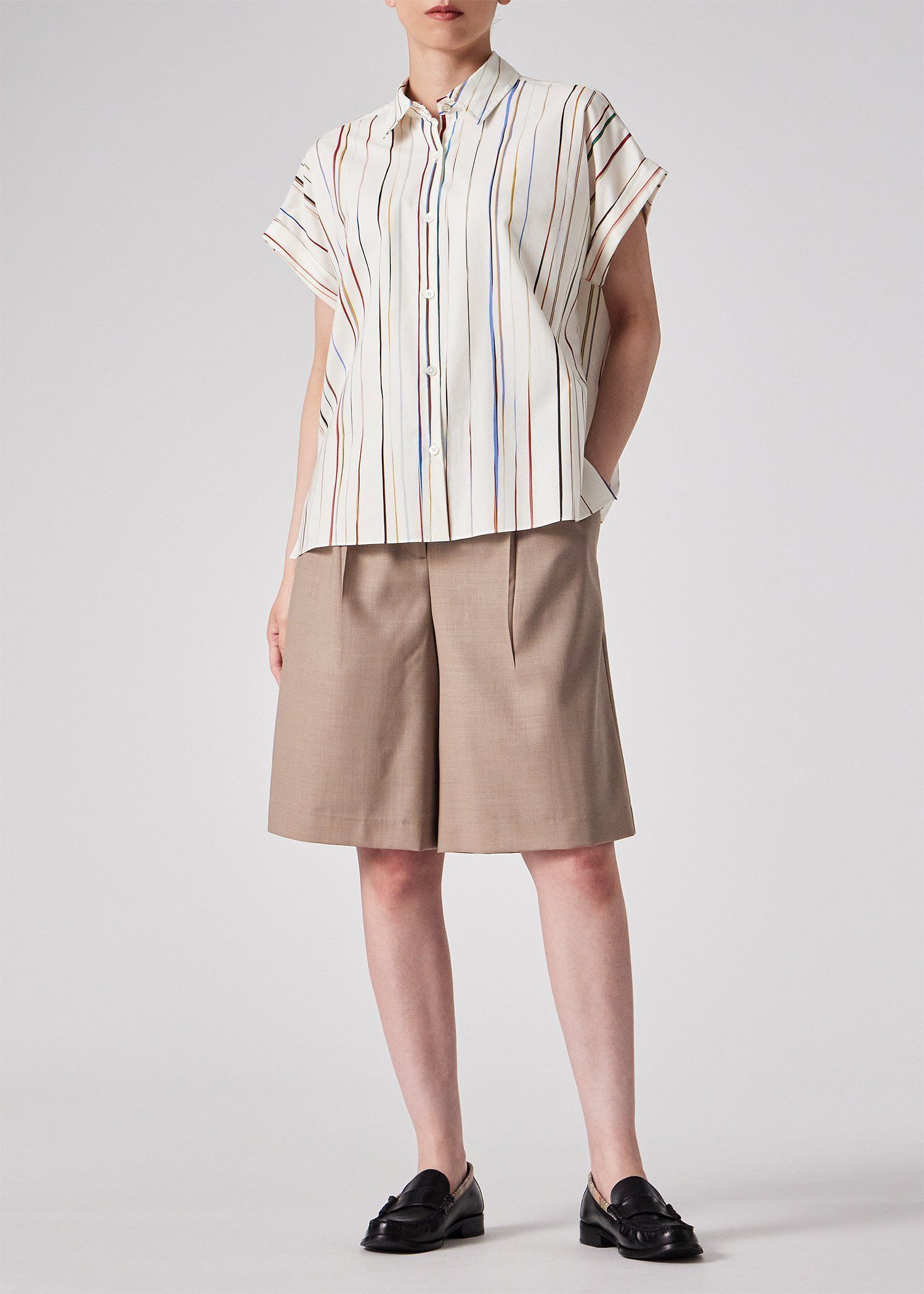 ウィメンズ "Signature Pinstripe" 半袖シャツ