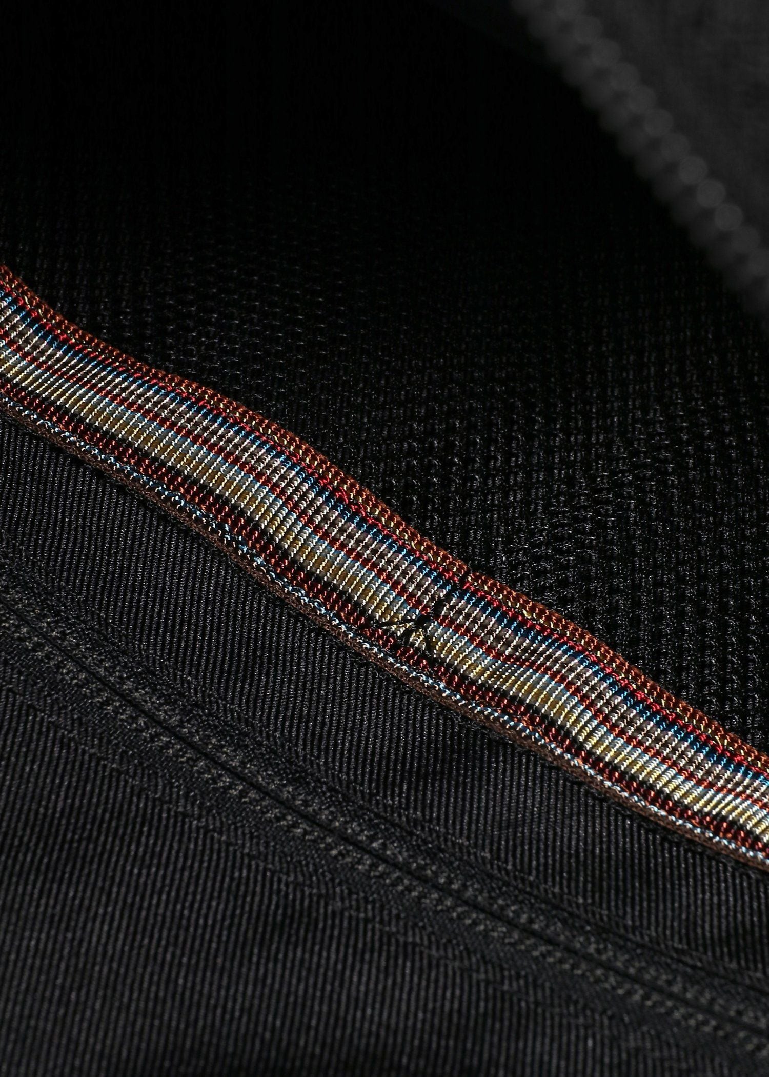 シグネチャーストライププラー ブリーフケース