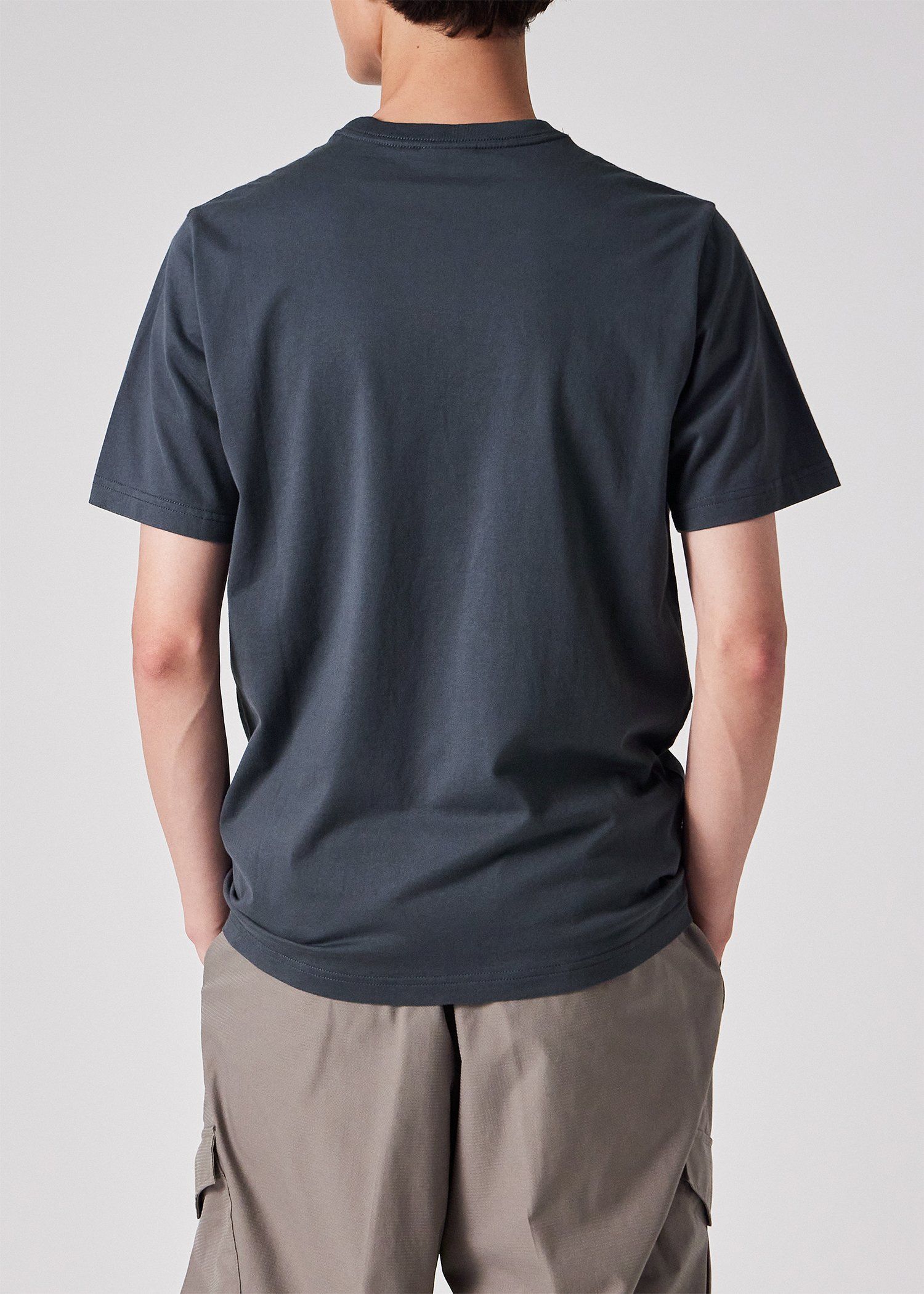 "Collaged Bear" Tシャツ