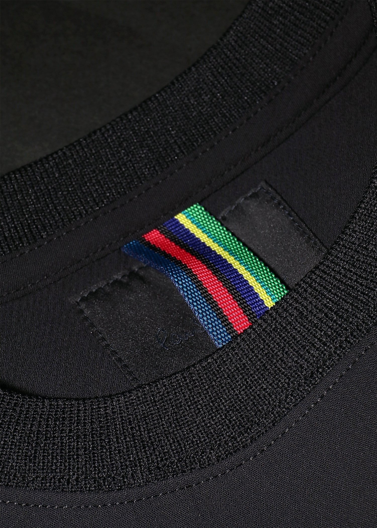 ライトドライテクスチャー ドローストリング Tシャツ