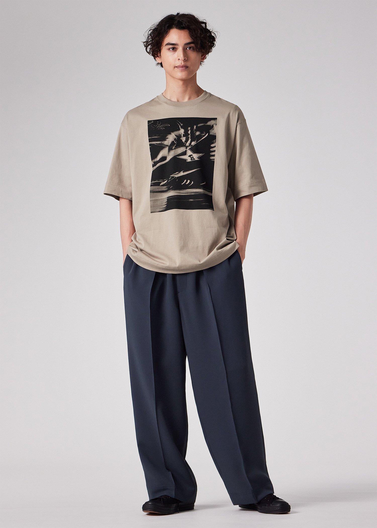 "Amusement Park" Tシャツ