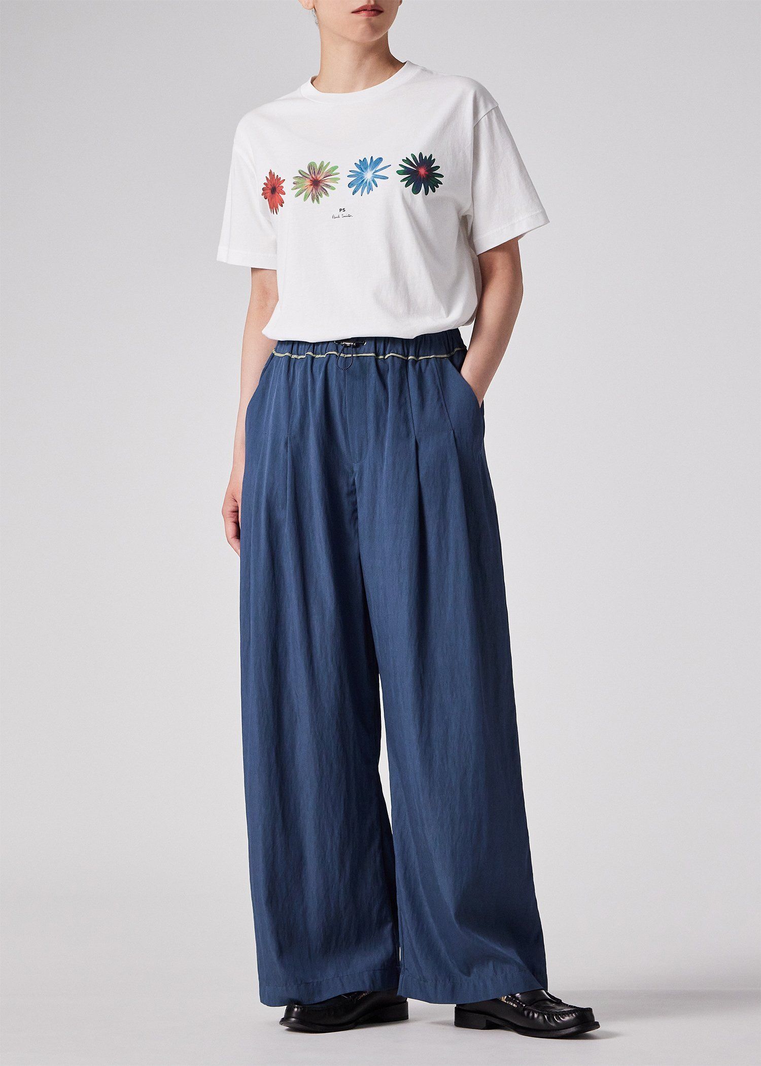 ウィメンズ マルチ フローラル プリント 半袖Tシャツ