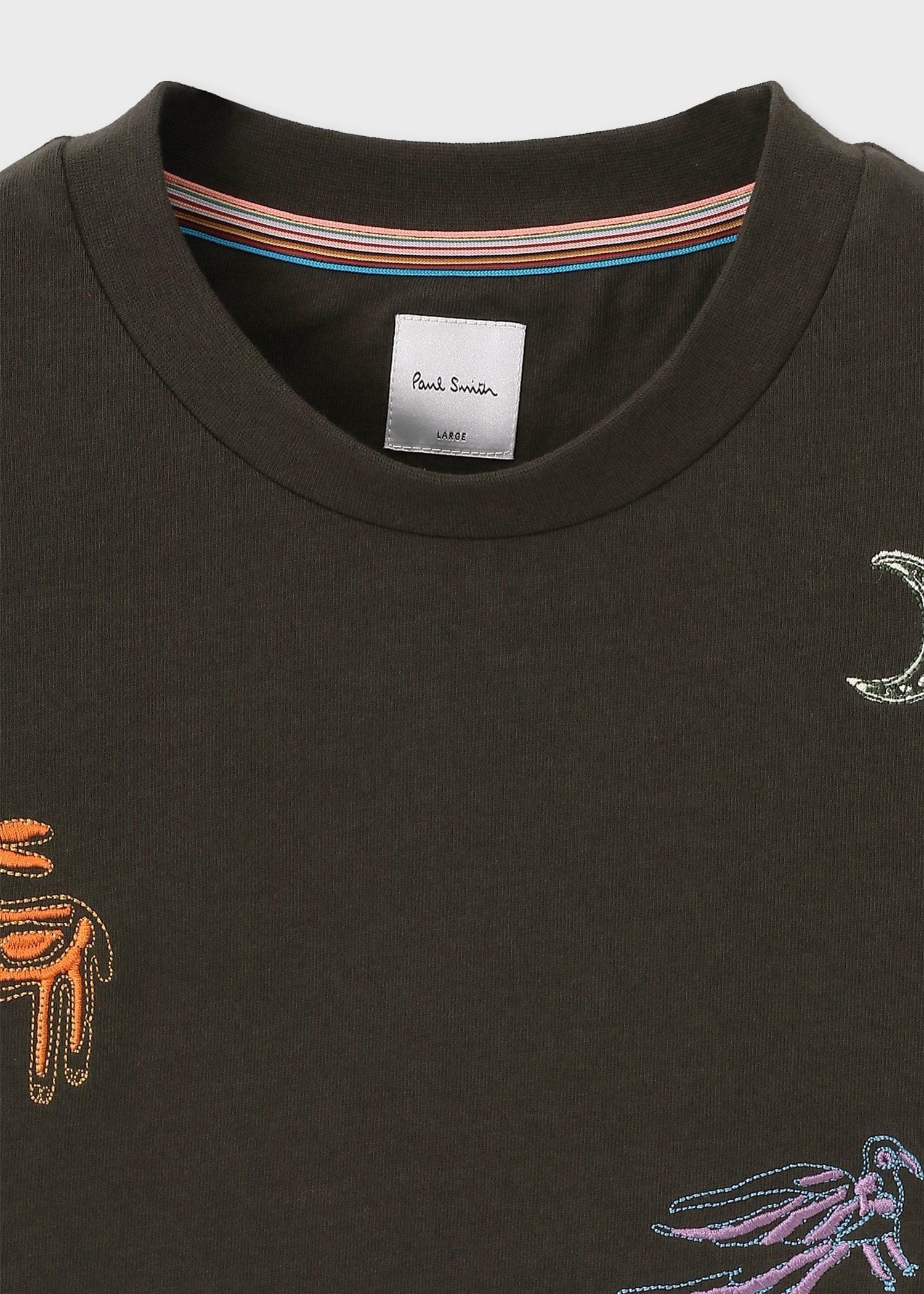 "Little Beasts" エンブロイダード Tシャツ