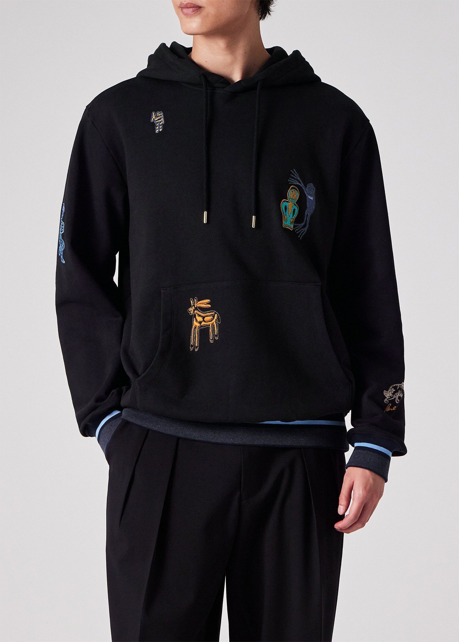 "Little Beasts Embroidery" パーカ