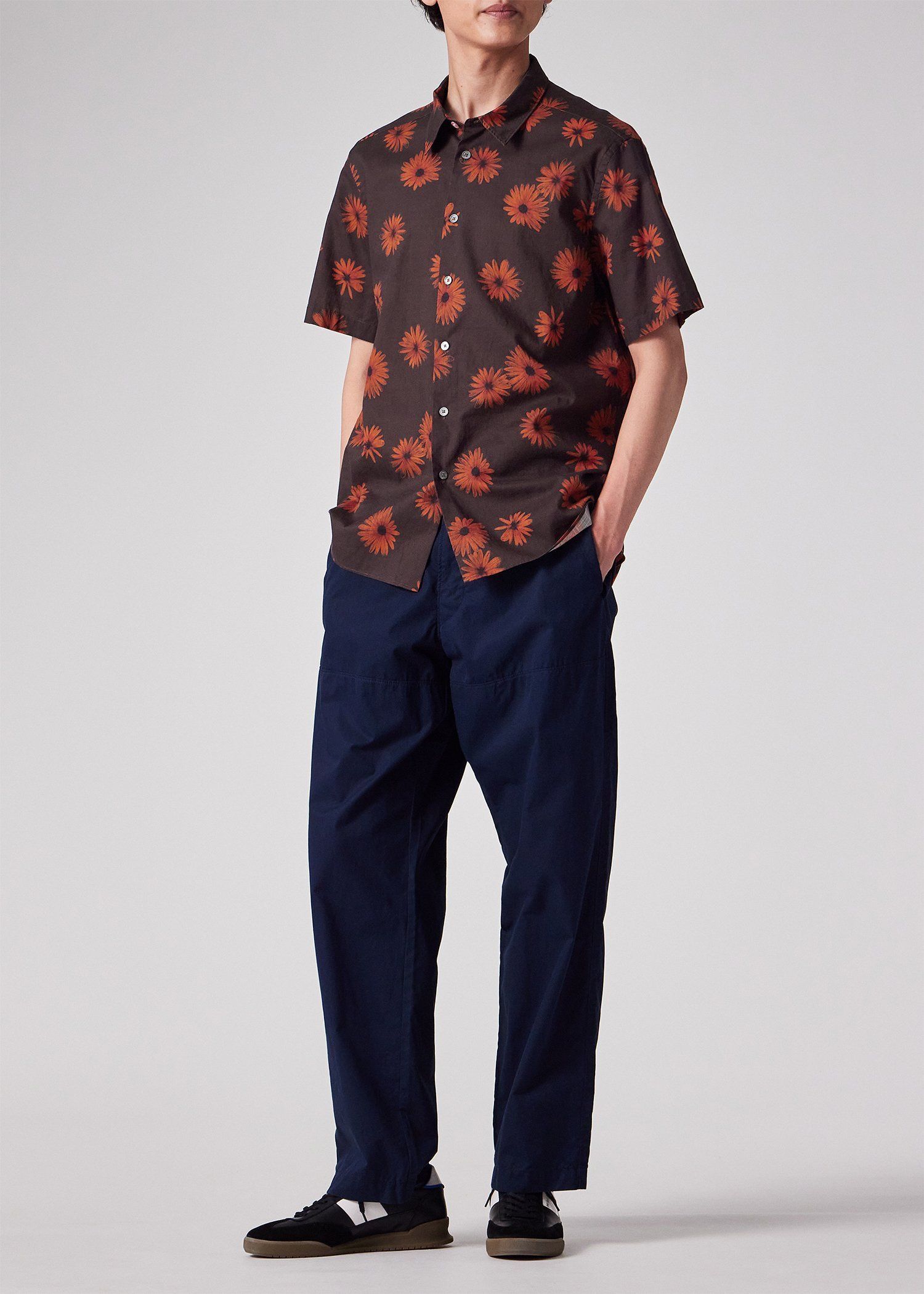 "Luminescent Floral" 半袖シャツ