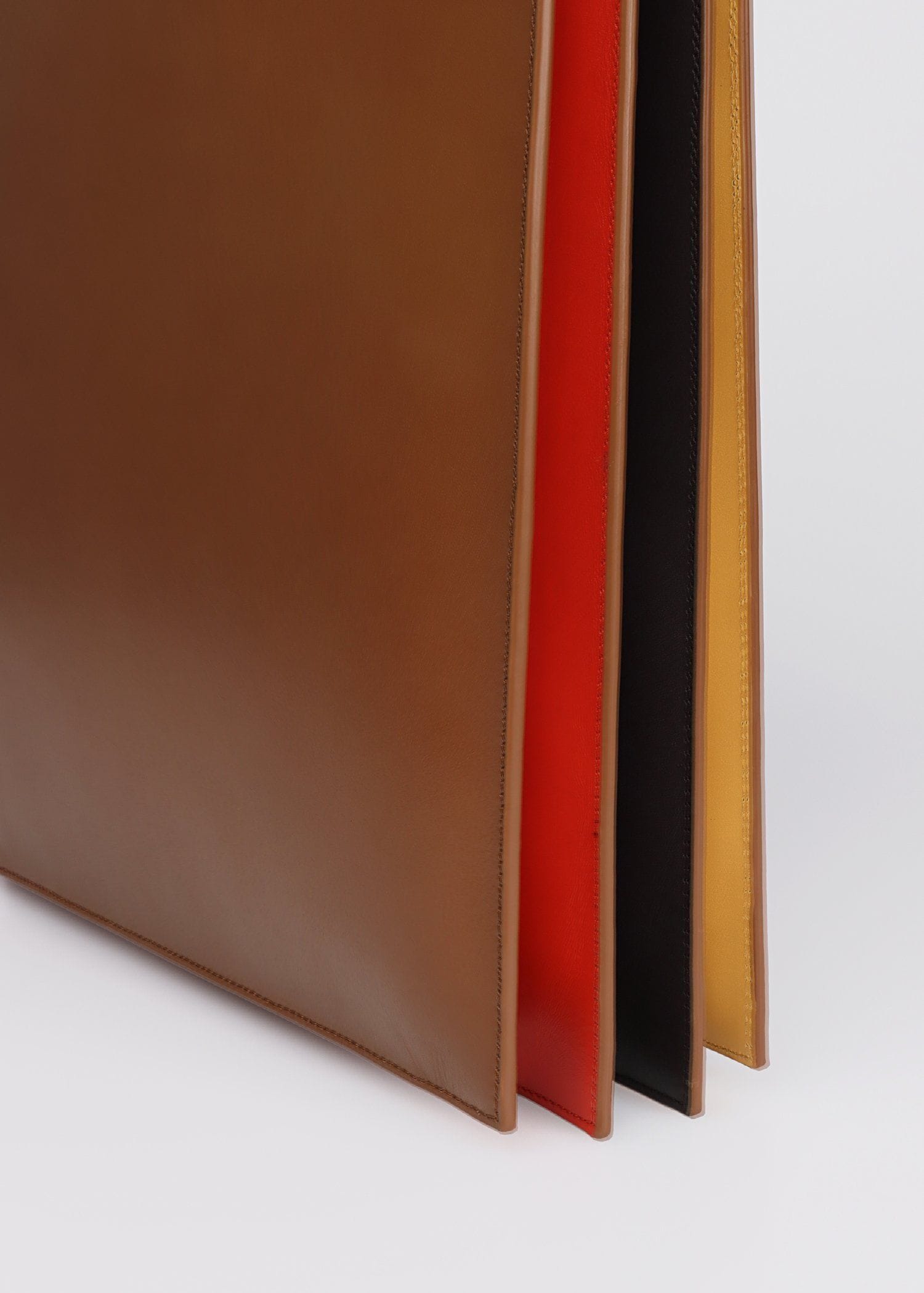 コンサティーナ AW25 トートバッグ