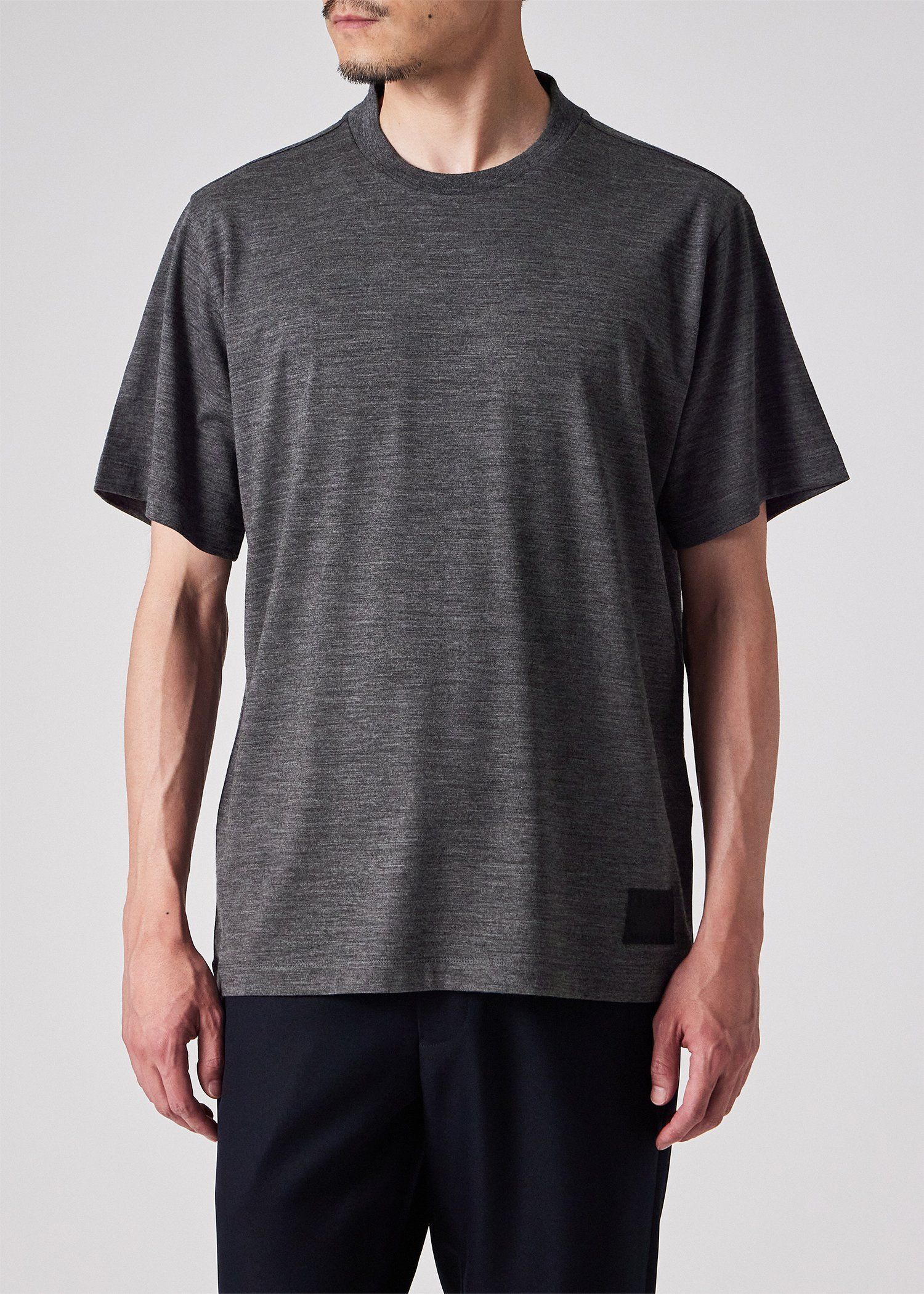 "Cropped Logo" テックウール Tシャツ