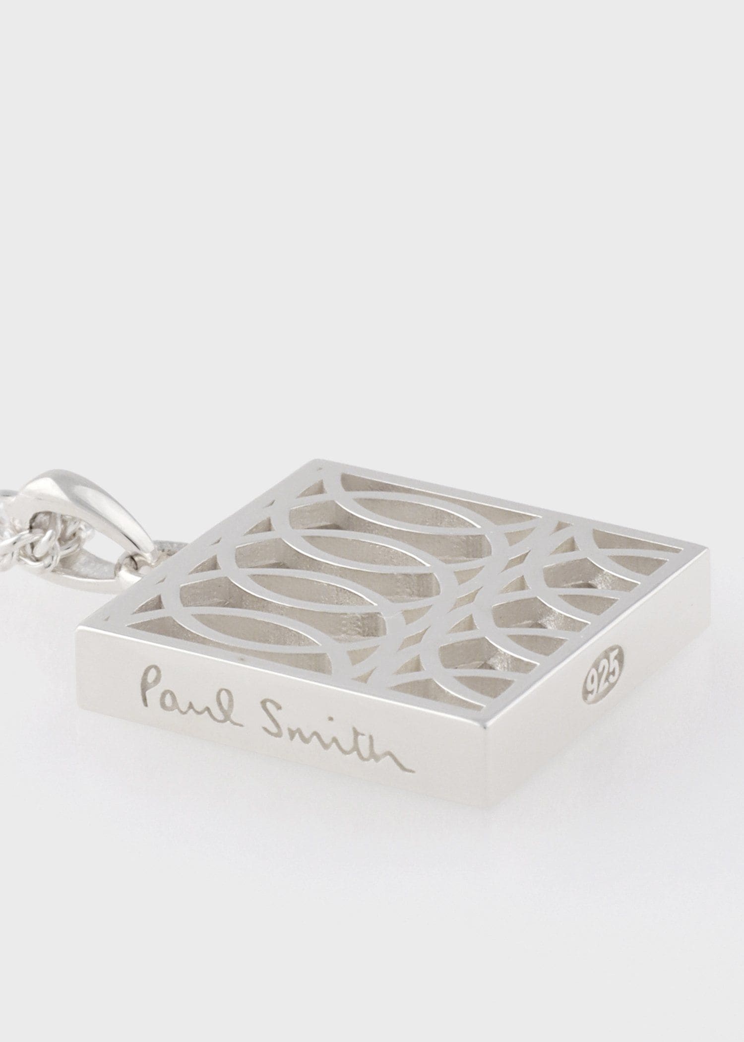 "3D" ネックレス