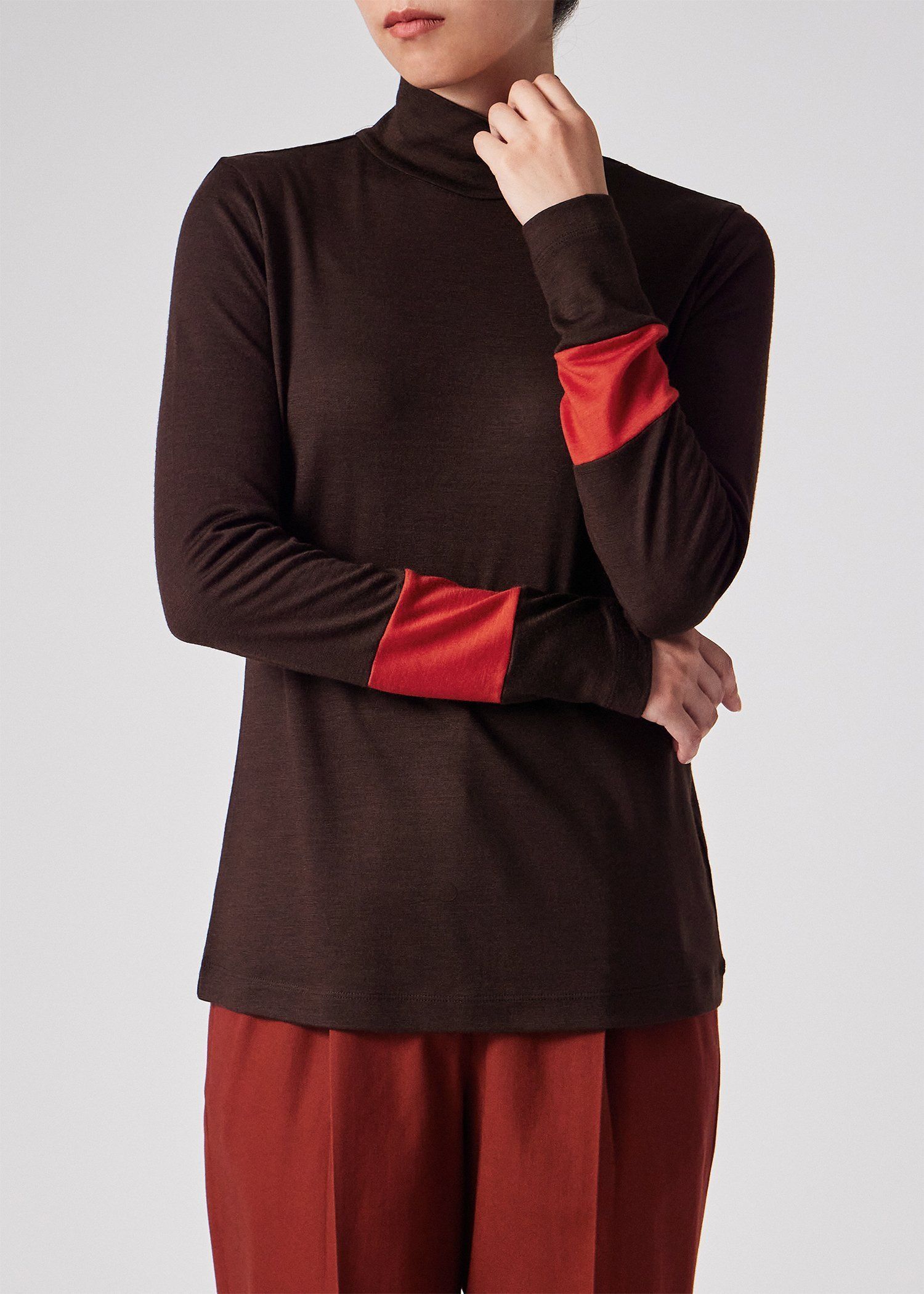 ウィメンズ コントラストカラー ハイネック カットソー