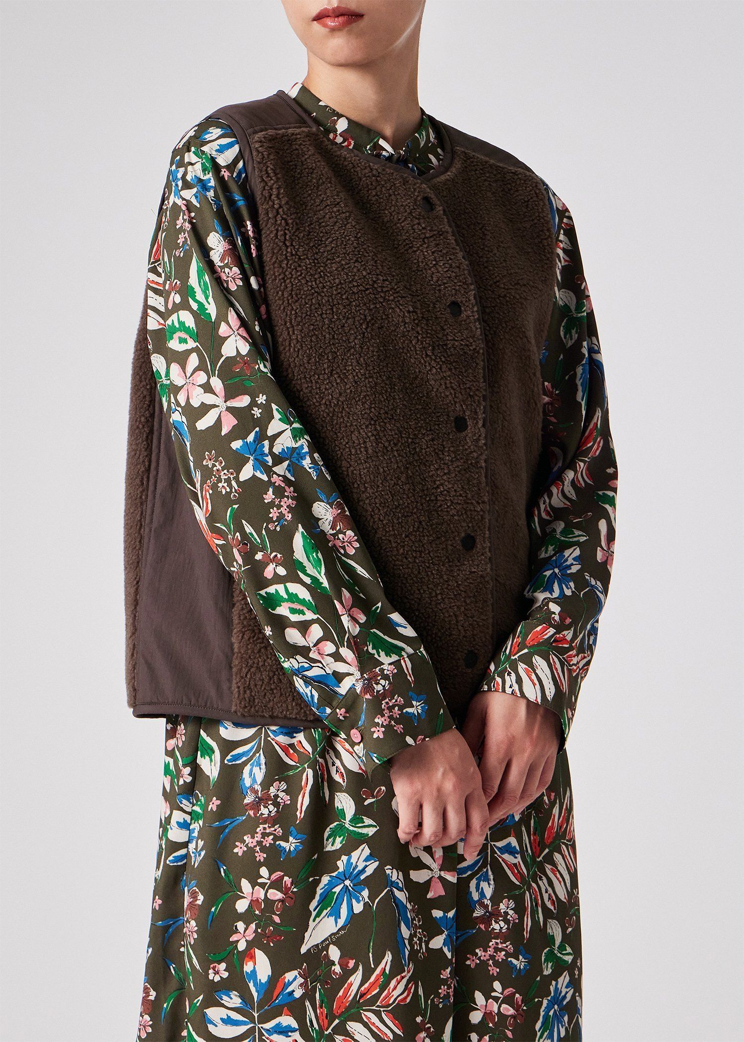 ウィメンズ ライトボア ショート ベスト