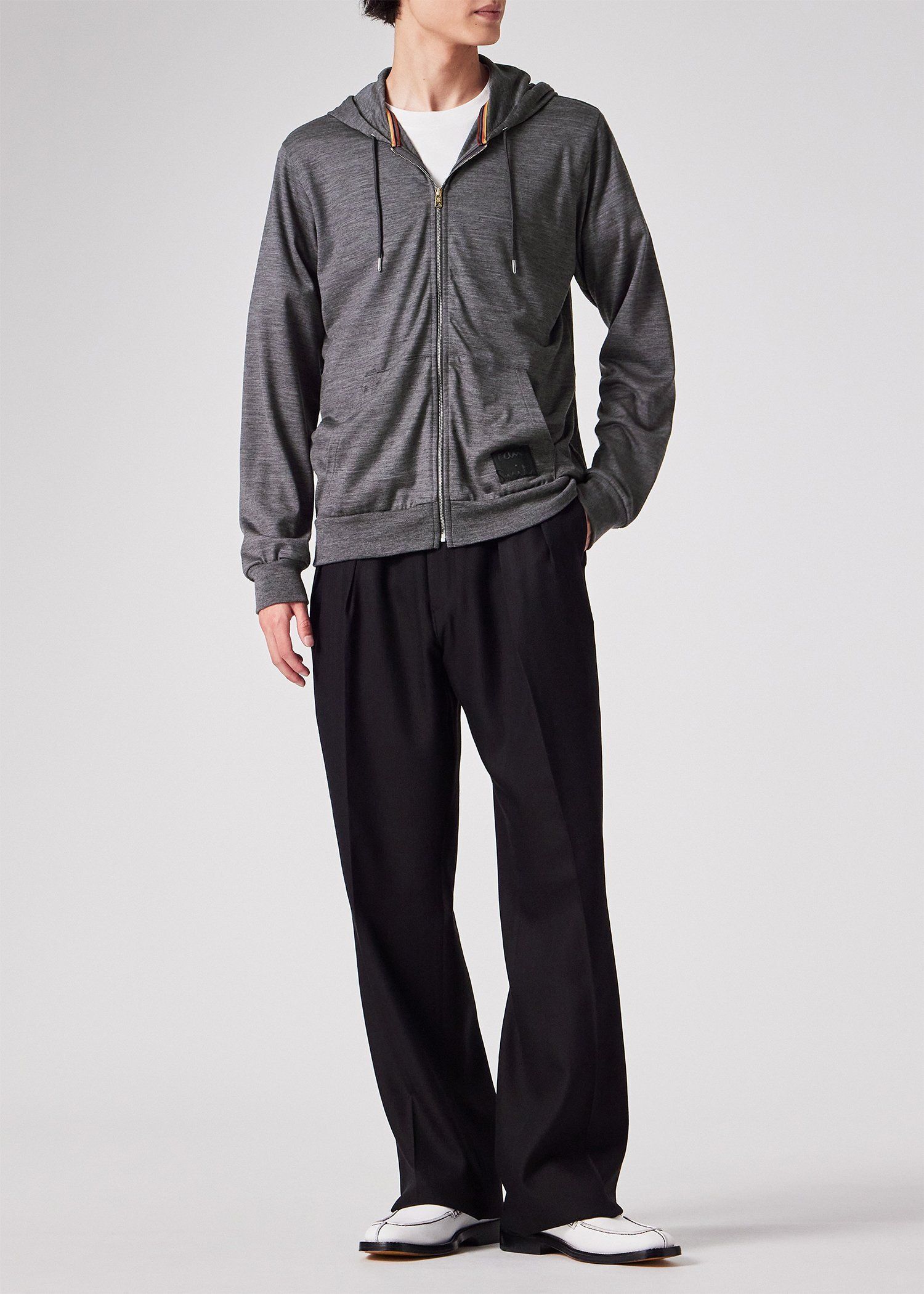 "Cropped Logo" テックウール パーカ