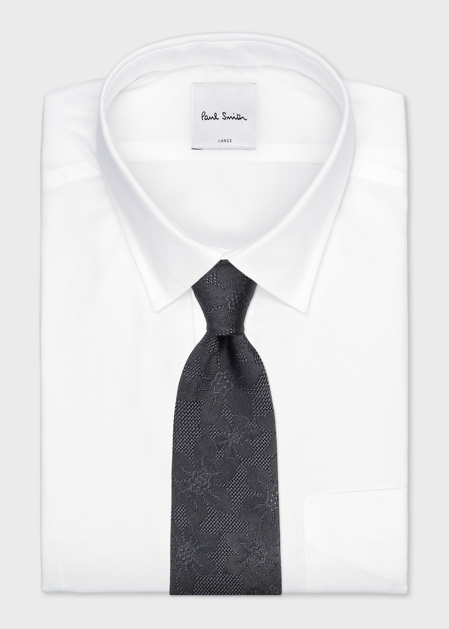 "Monochromatic Floral" タイ