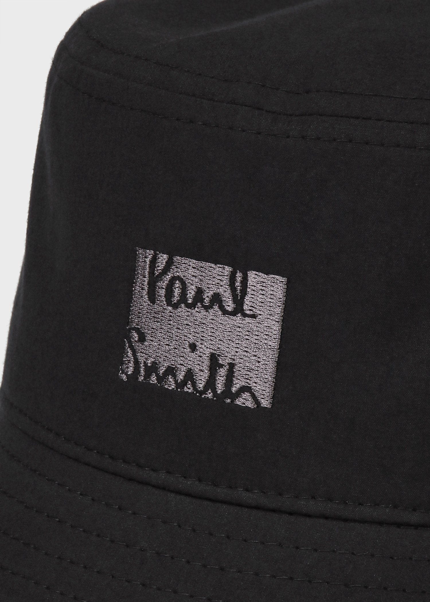 ウィメンズ "Cropped Logo" バケットハット