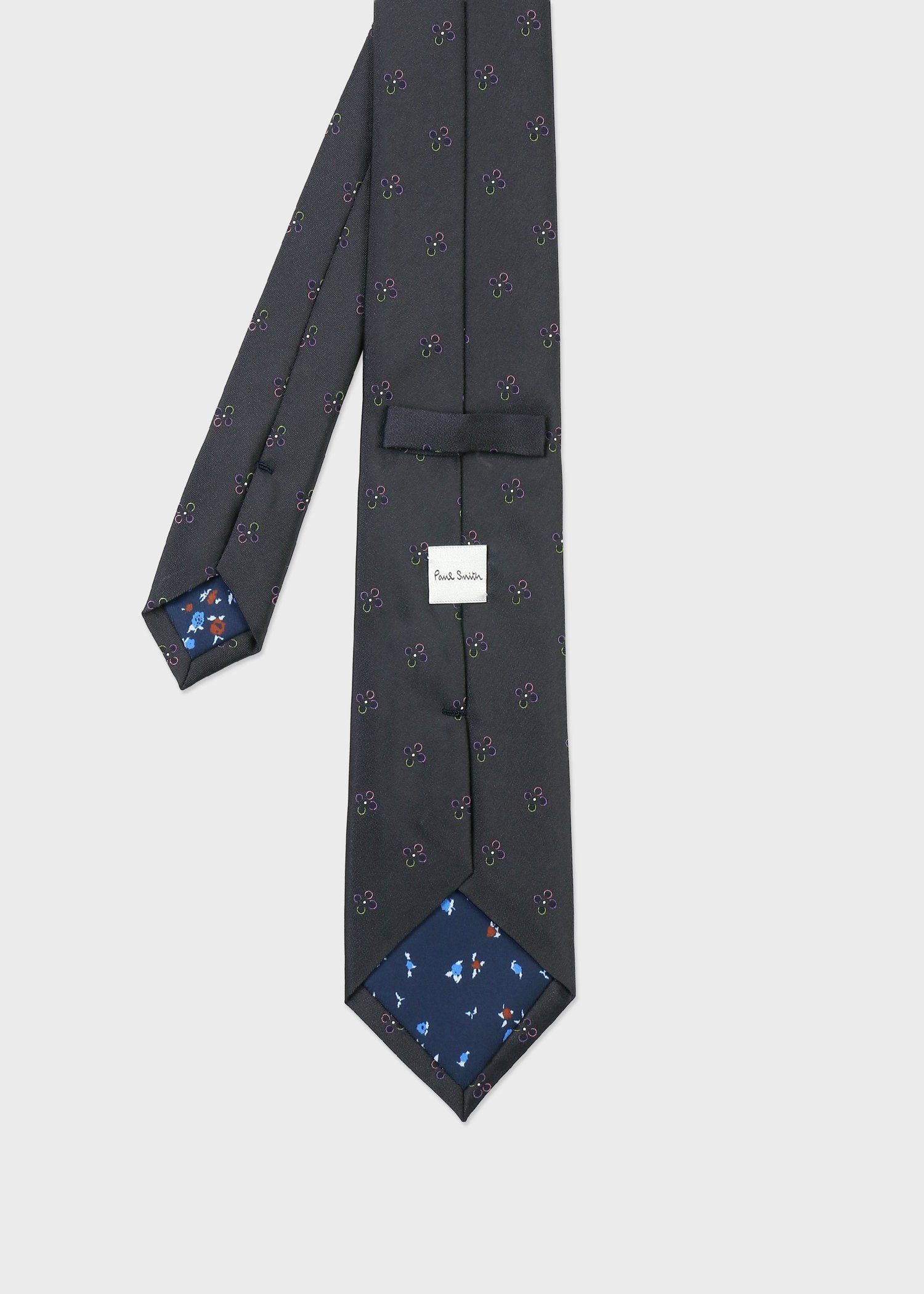 フラワーモチーフ タイ