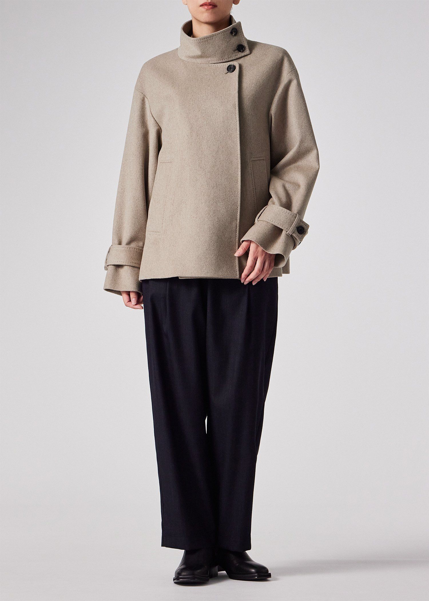 ウィメンズ "Field Flowers" スタンドカラー ショートコート