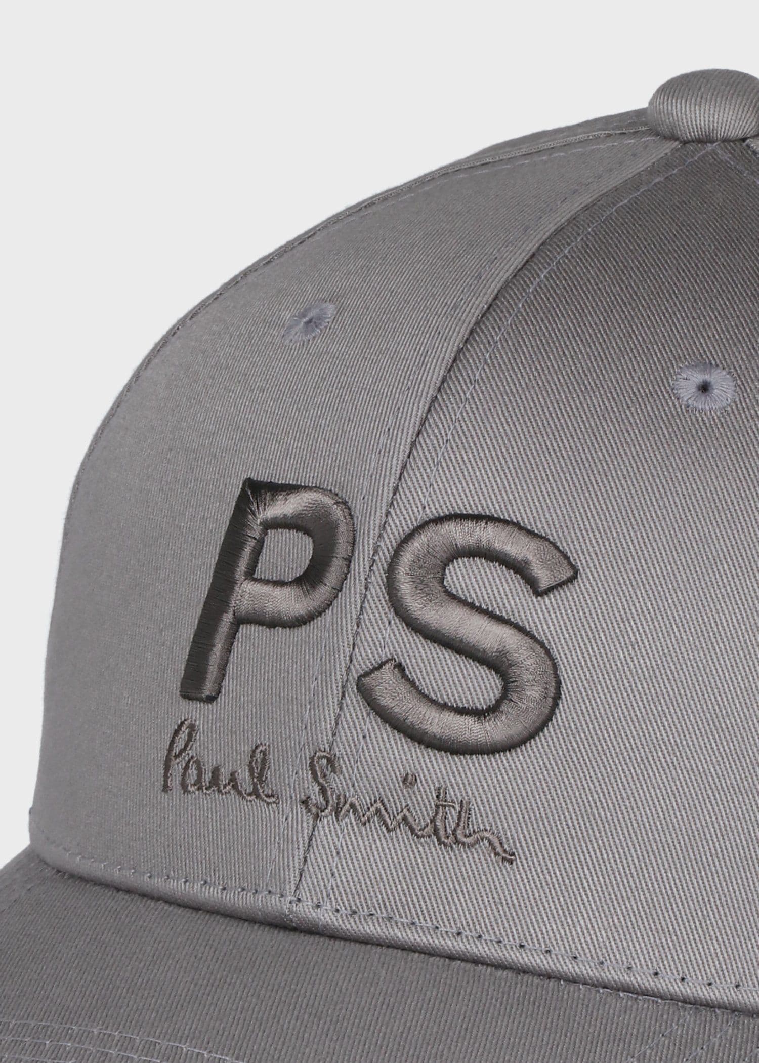 "PS Embroidery" キャップ