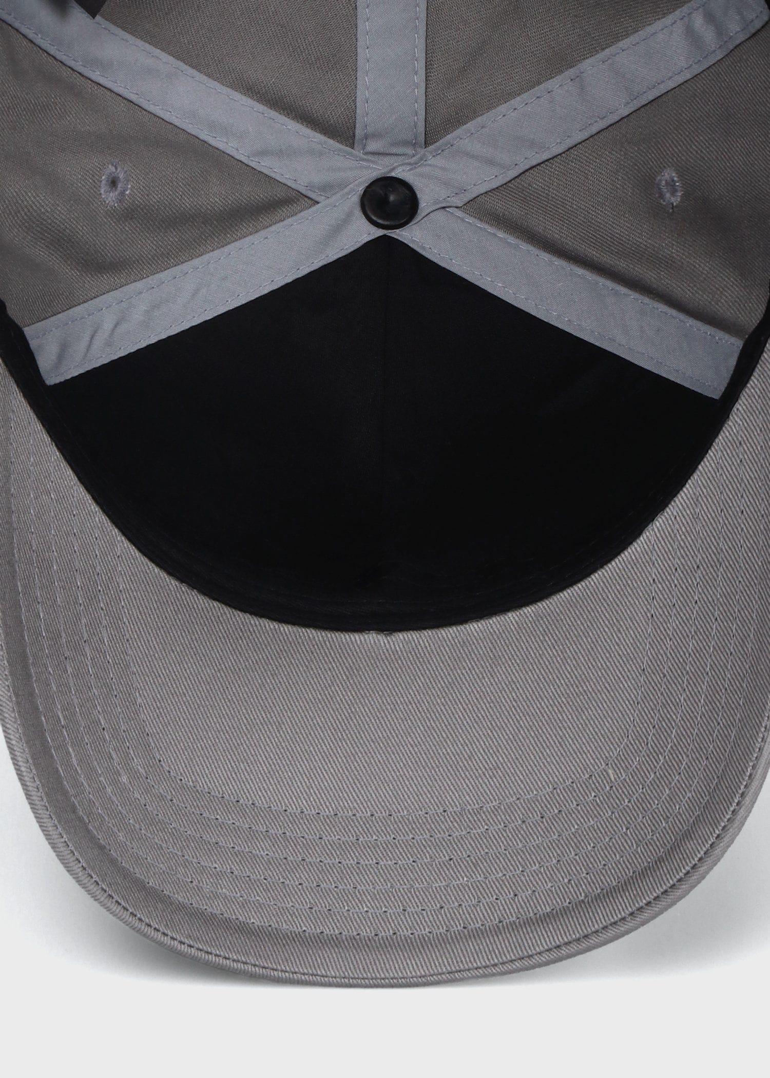 "PS Embroidery" キャップ