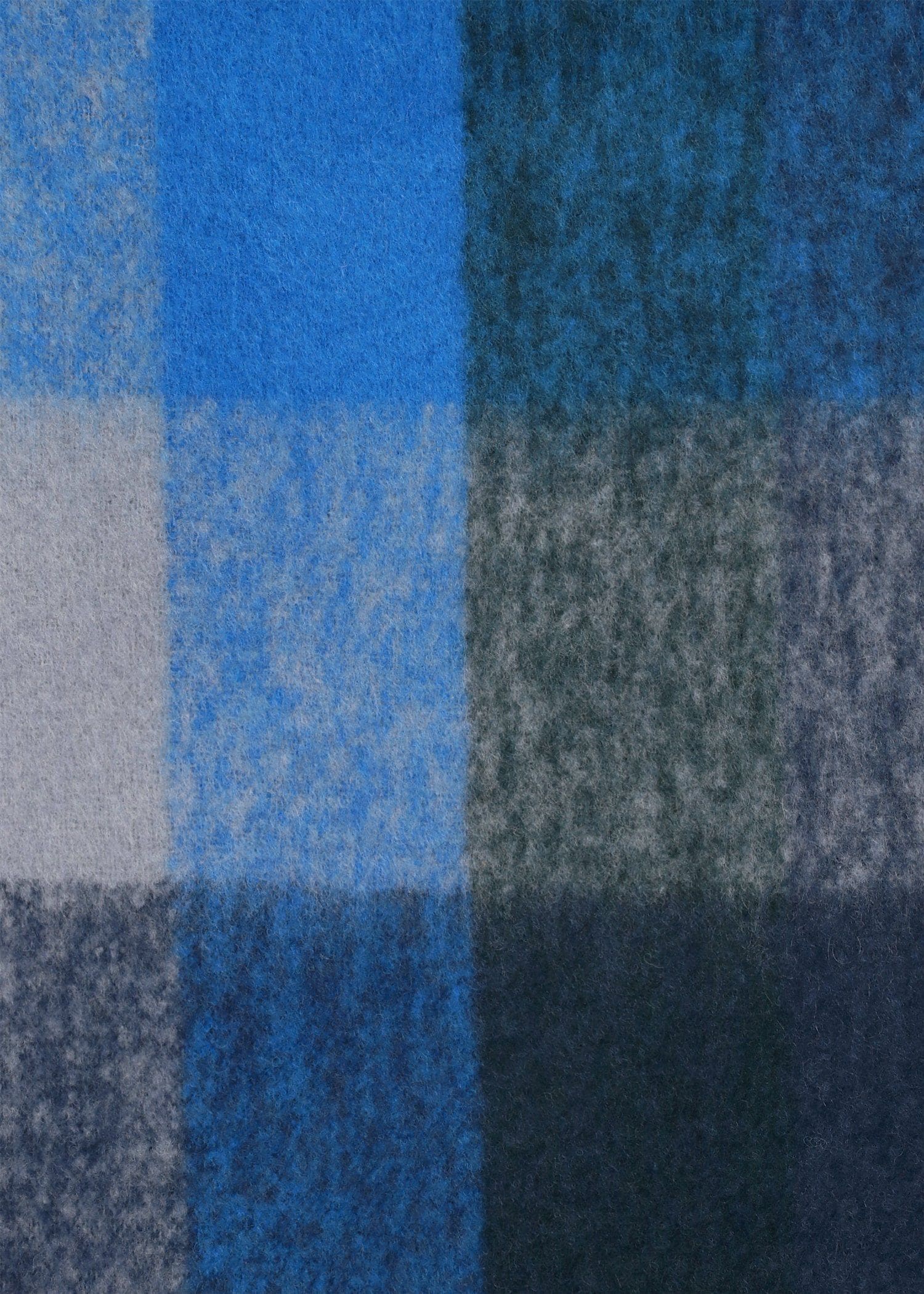 "Cropped Logo" ブロックチェック チャンキーマフラー