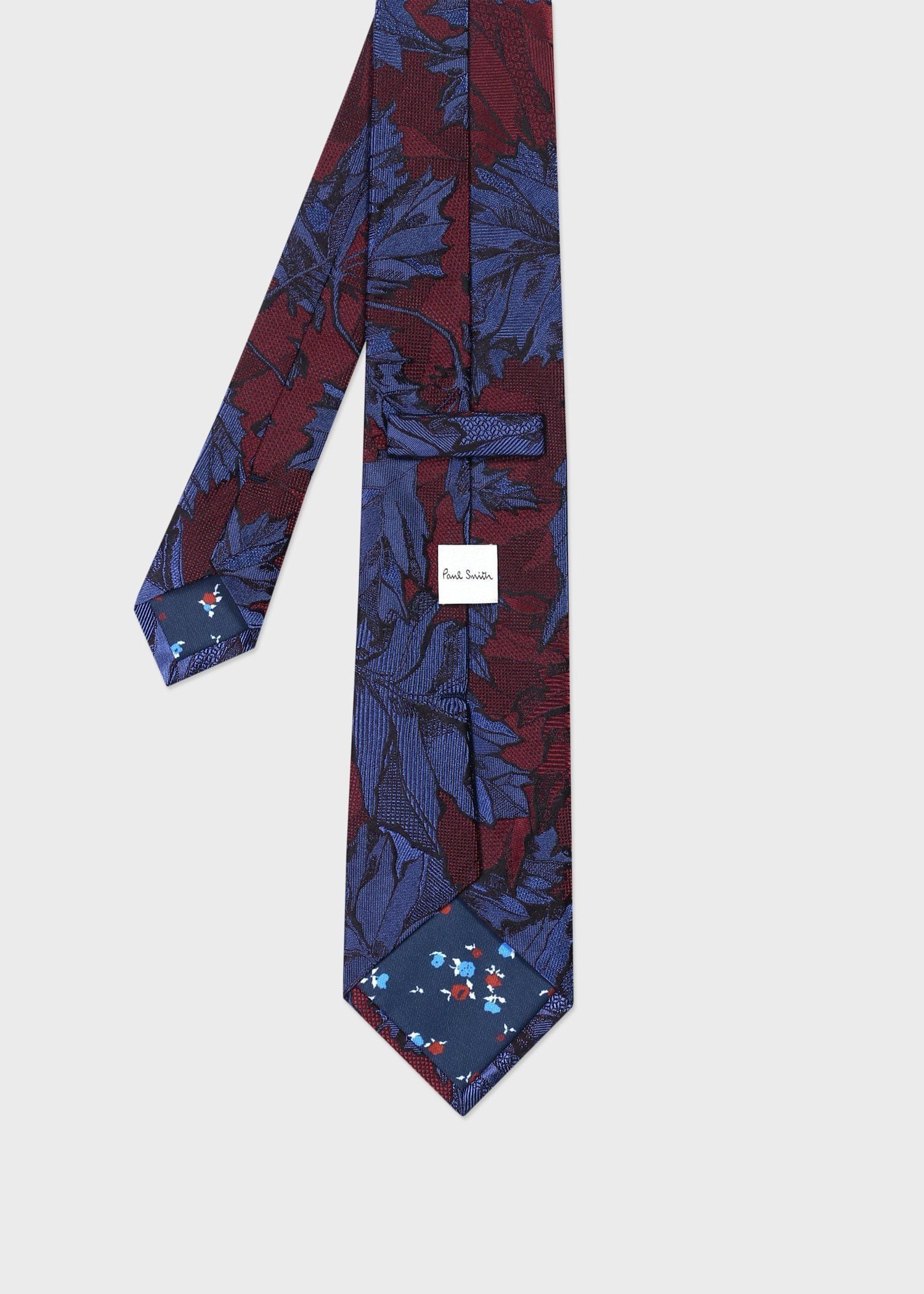 リーフパターン タイ