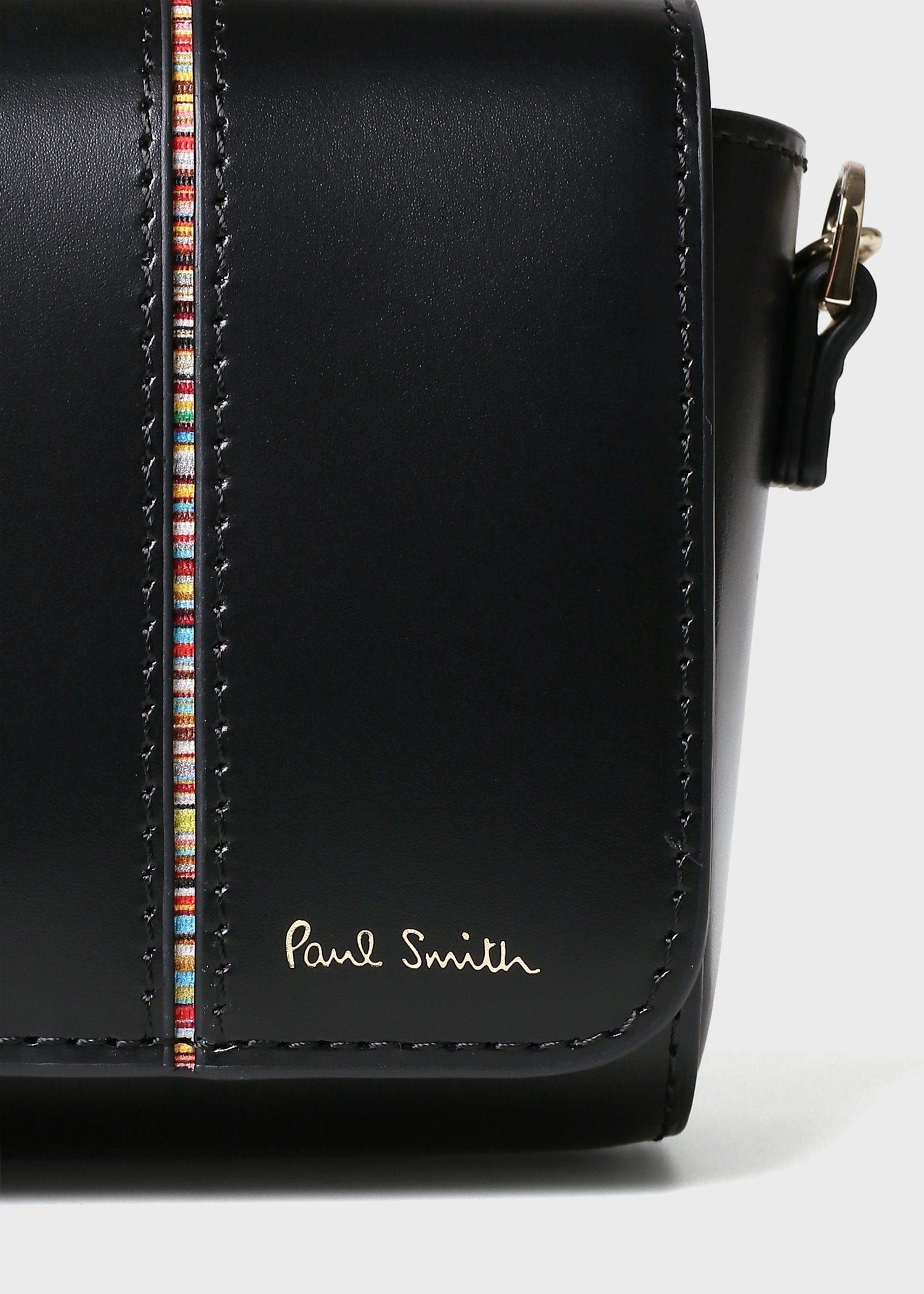 シグネチャーストライプ インバーテッド チェーンポーチ