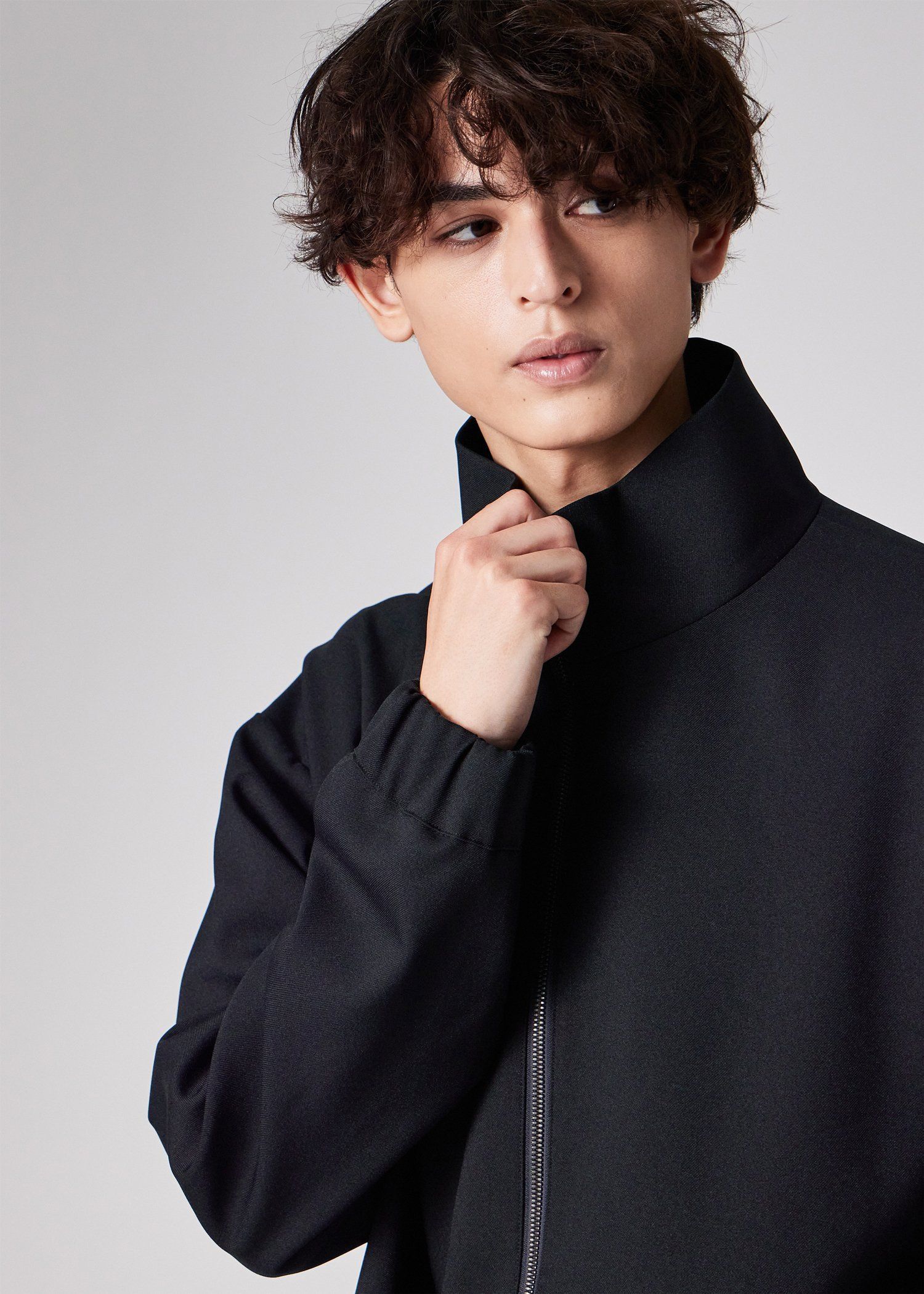 アーバンリュクス トラックジャケット