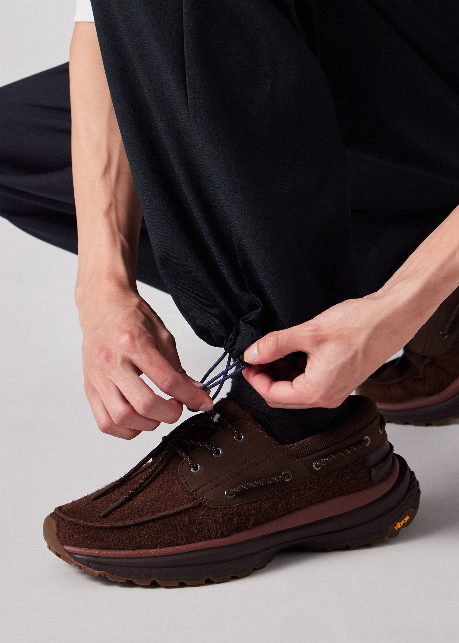 アーバンリュクス トラックパンツ