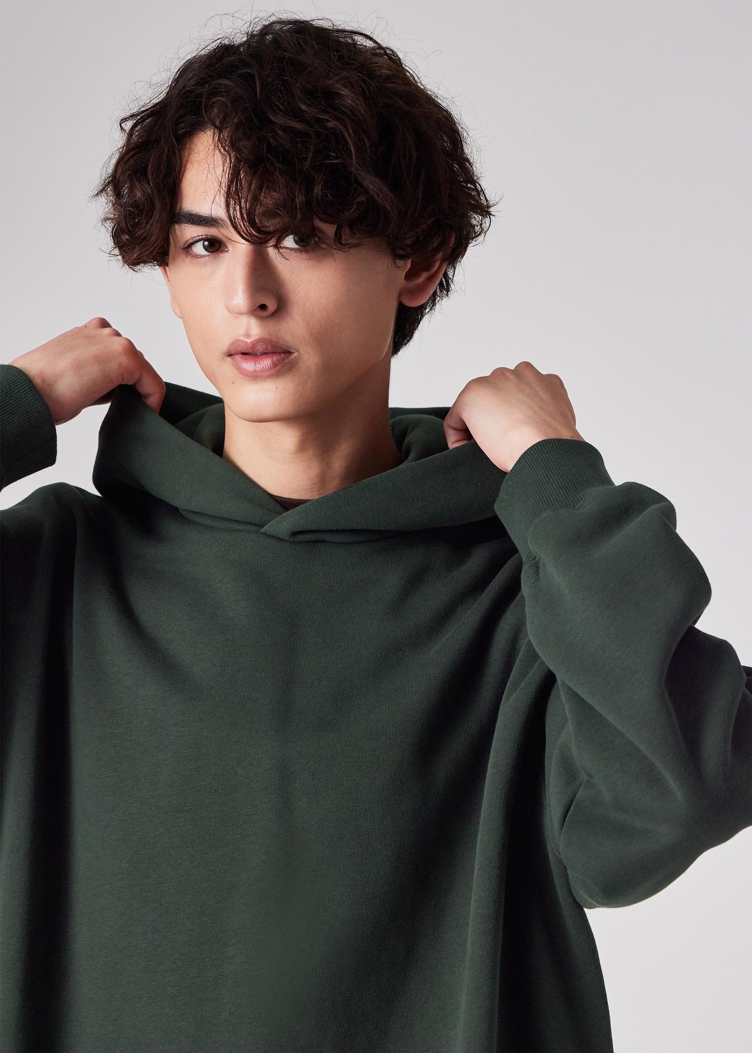 ヘビーウェイトコットン スウェットパーカ（ダークグリーン） ｜ポール