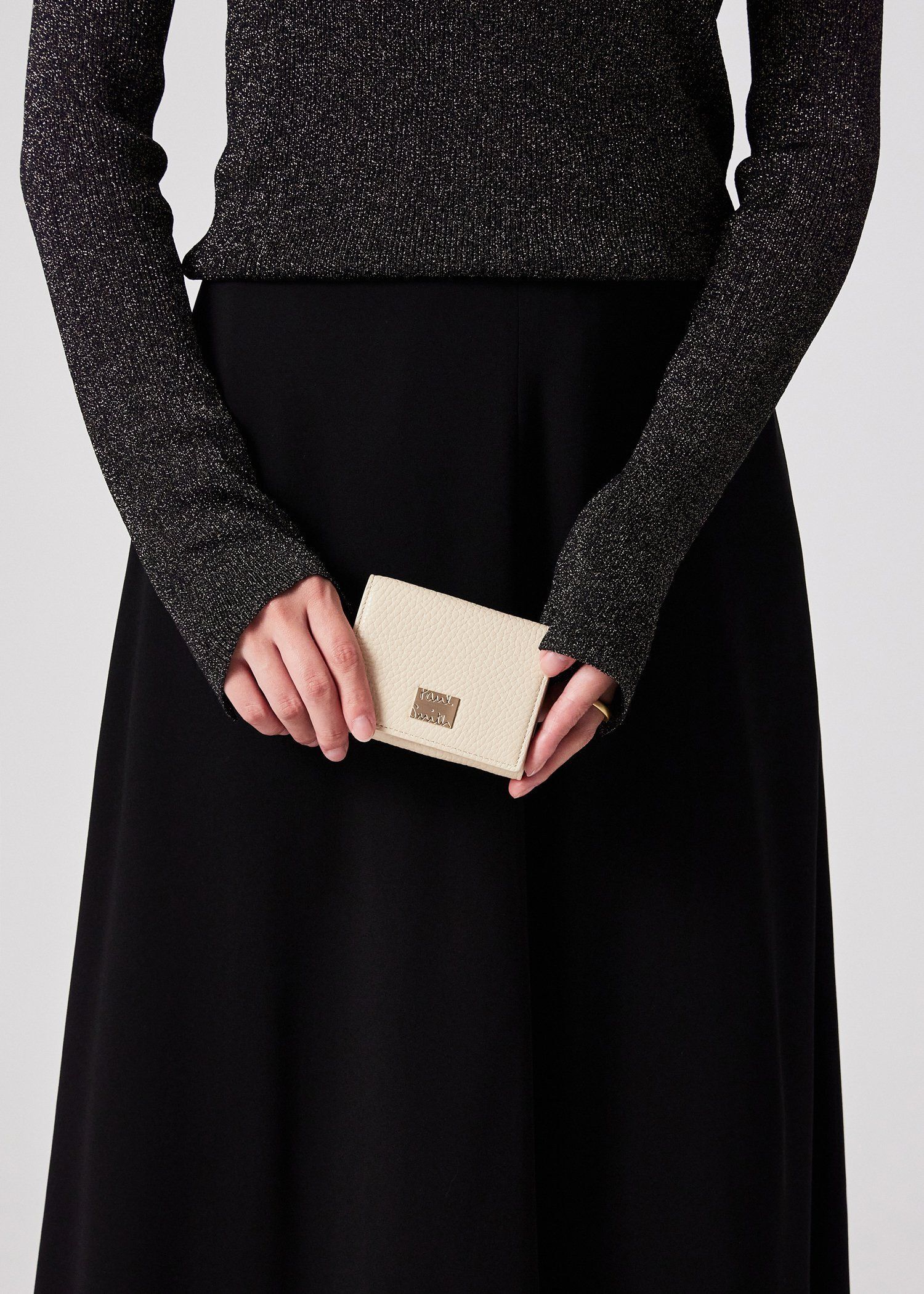 メタルクロップドロゴ 3つ折り財布