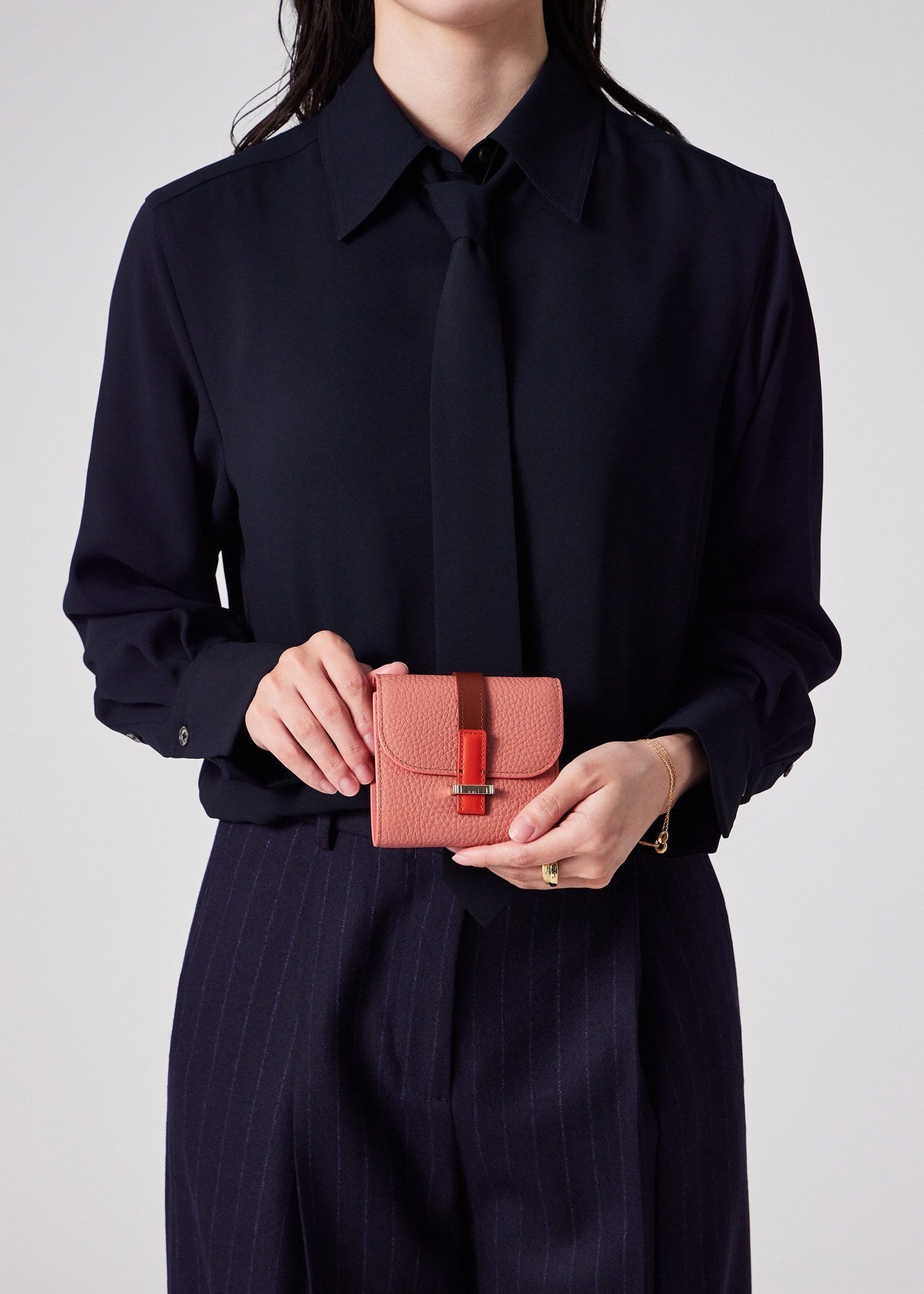 ベルトストラップ 2つ折り財布（ピンク） ｜ポール・スミス