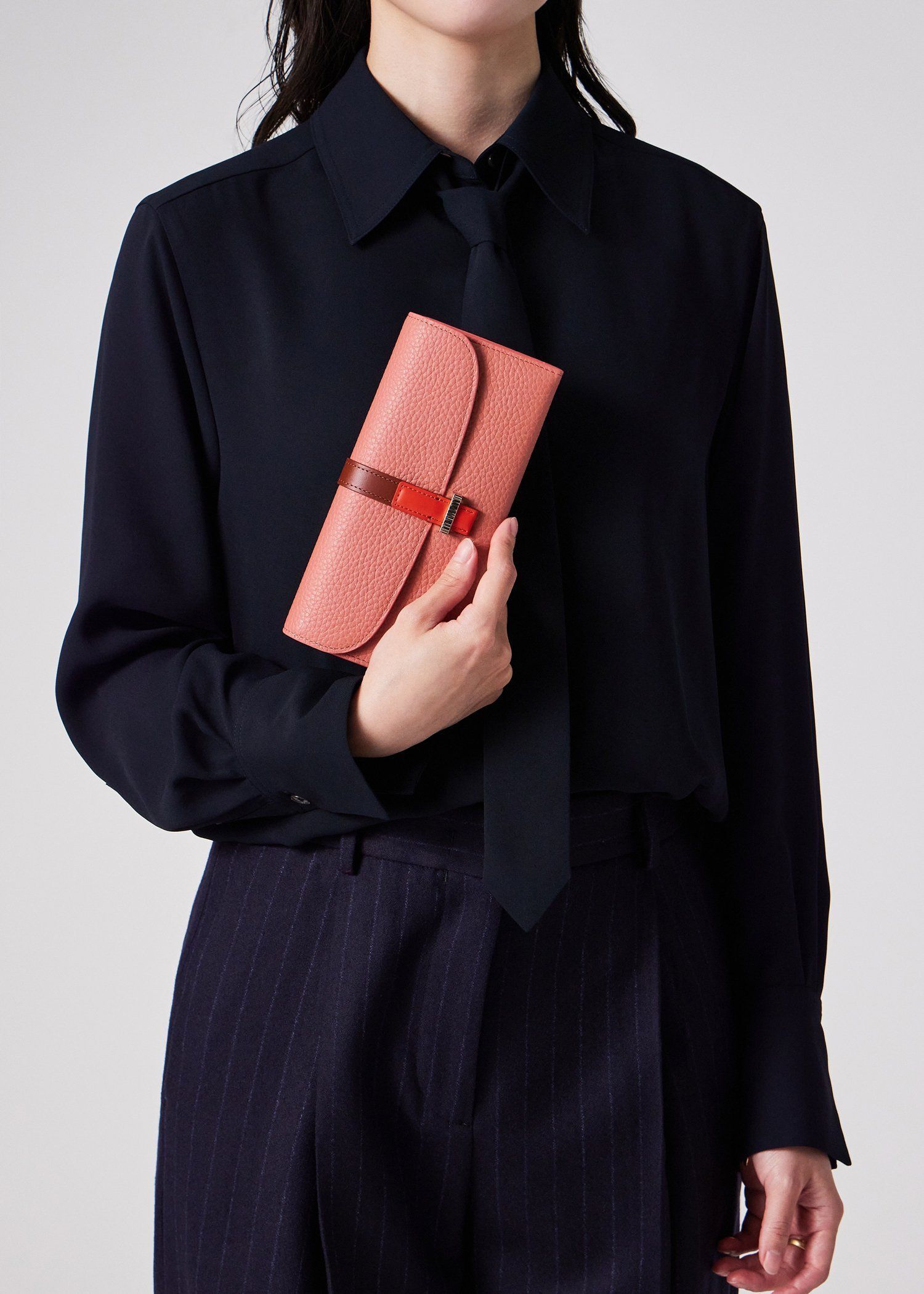 ベルトストラップ 長財布